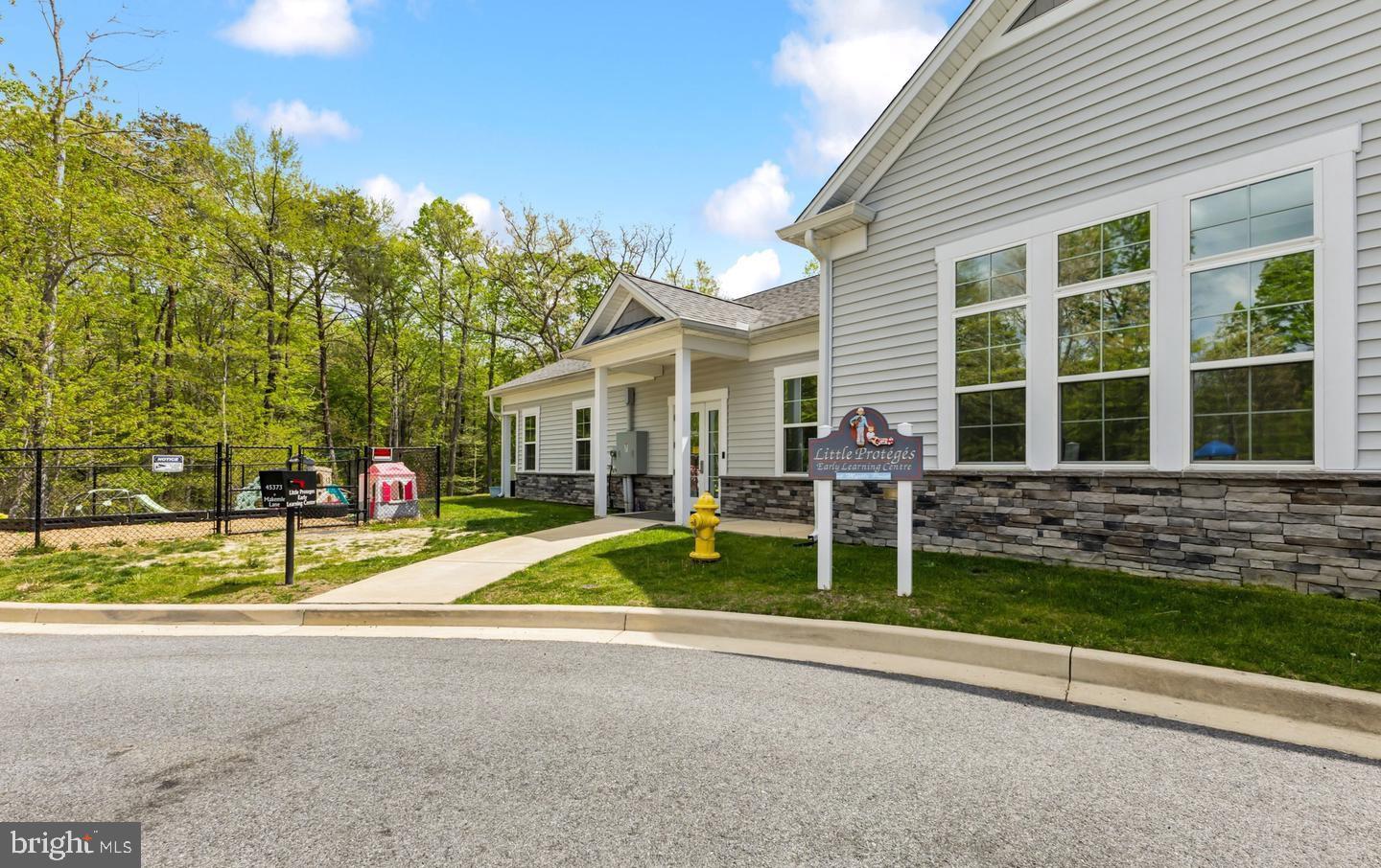 THE WOODS AT MYRTLE POINT - Residential