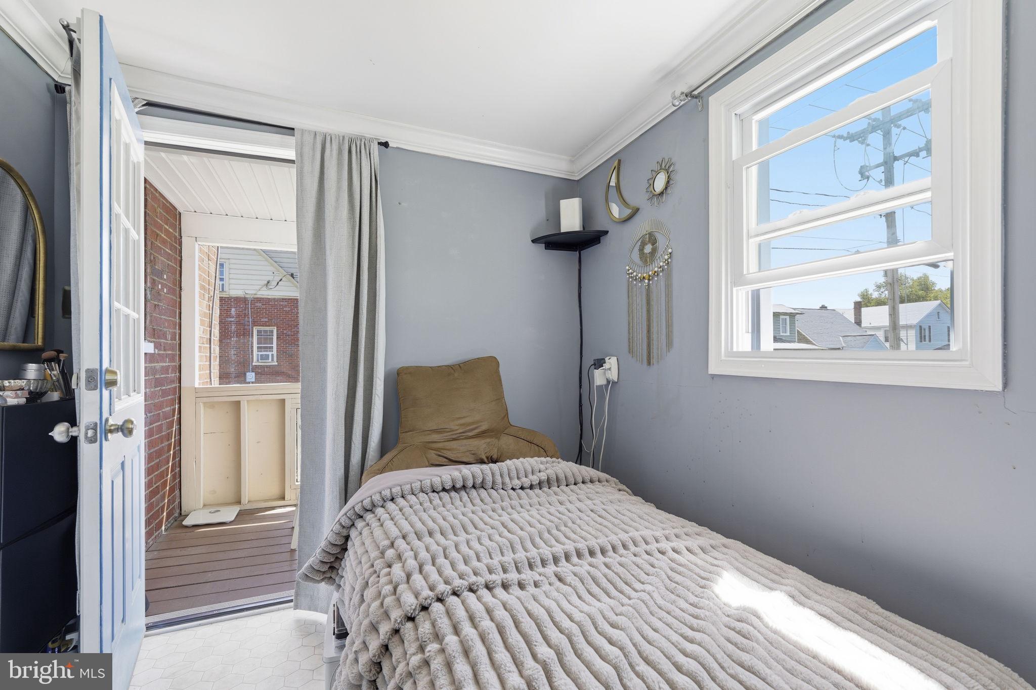 LIBERTY HEIGHTS - Residential