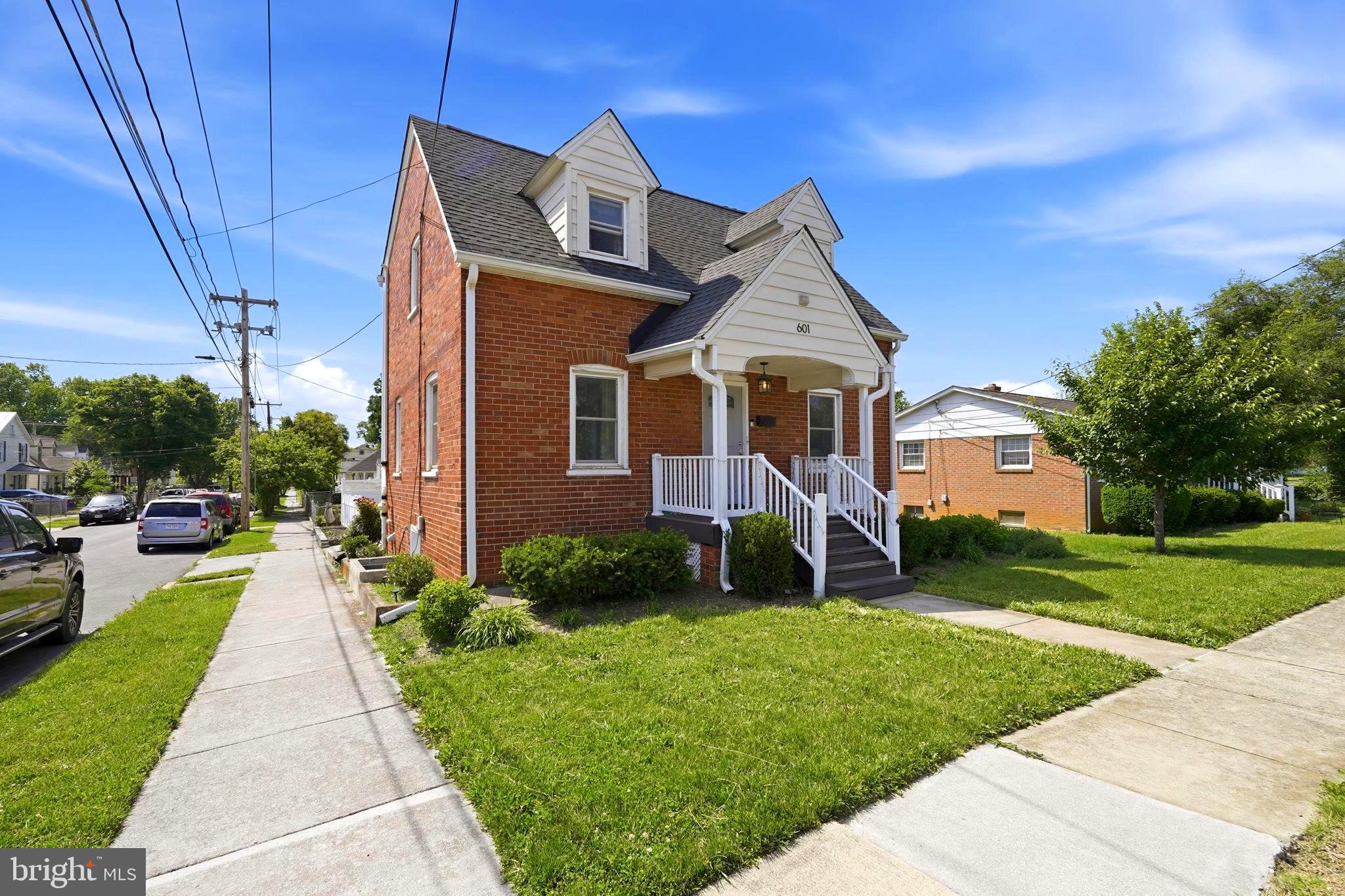 LIBERTY HEIGHTS - Residential