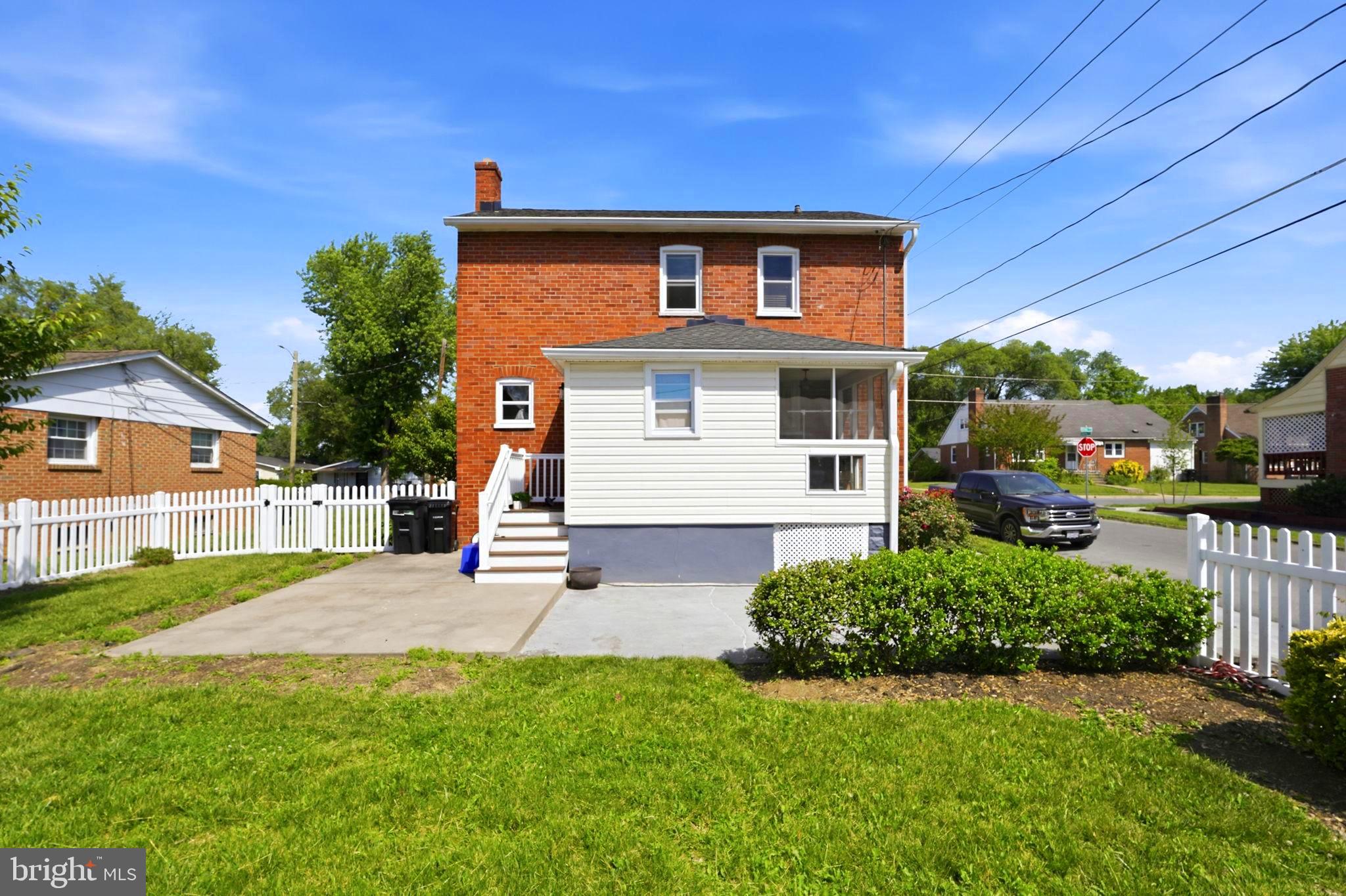 LIBERTY HEIGHTS - Residential