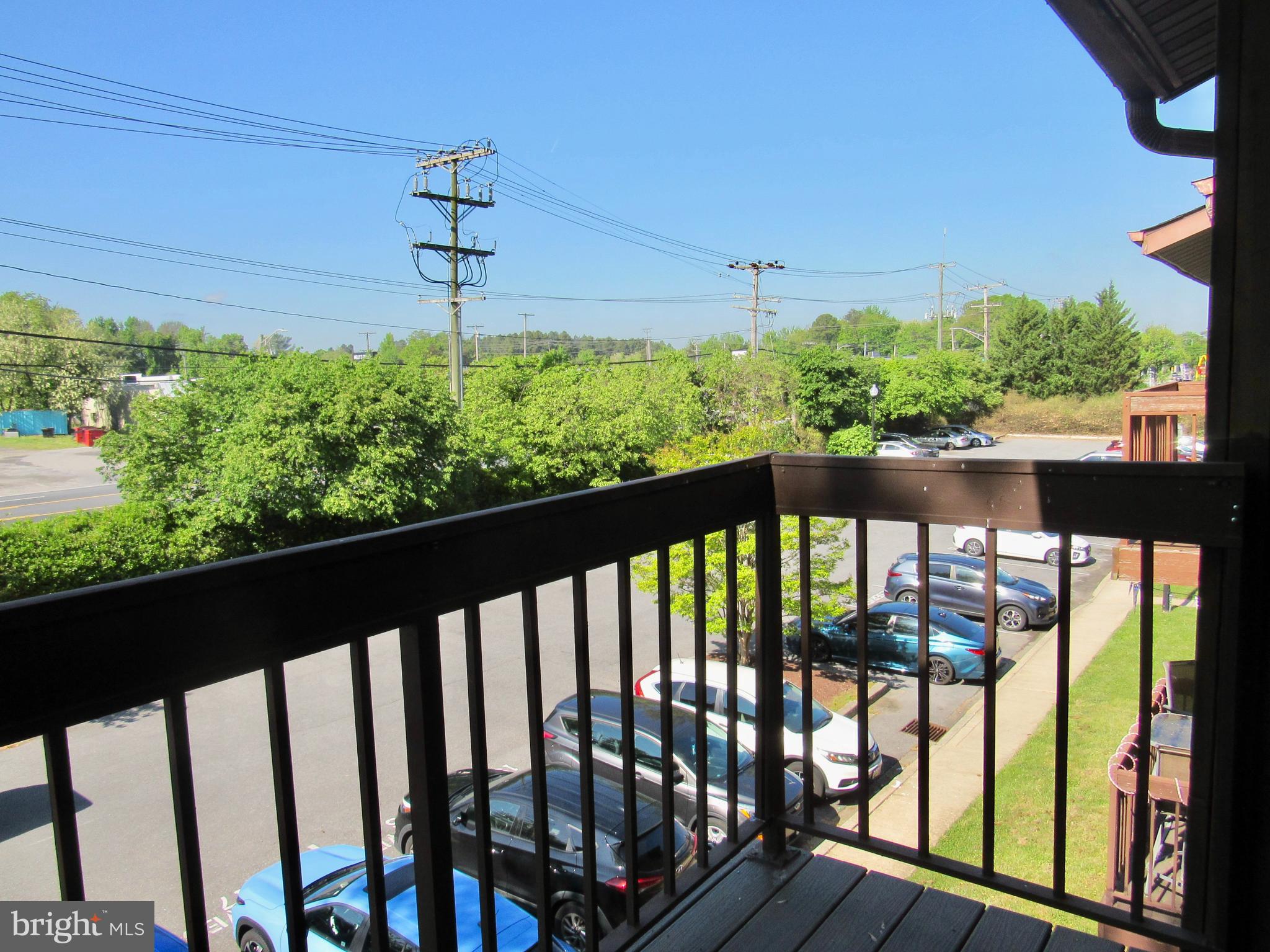 SUN VALLEY CONDOMINIUMS - Residential Lease