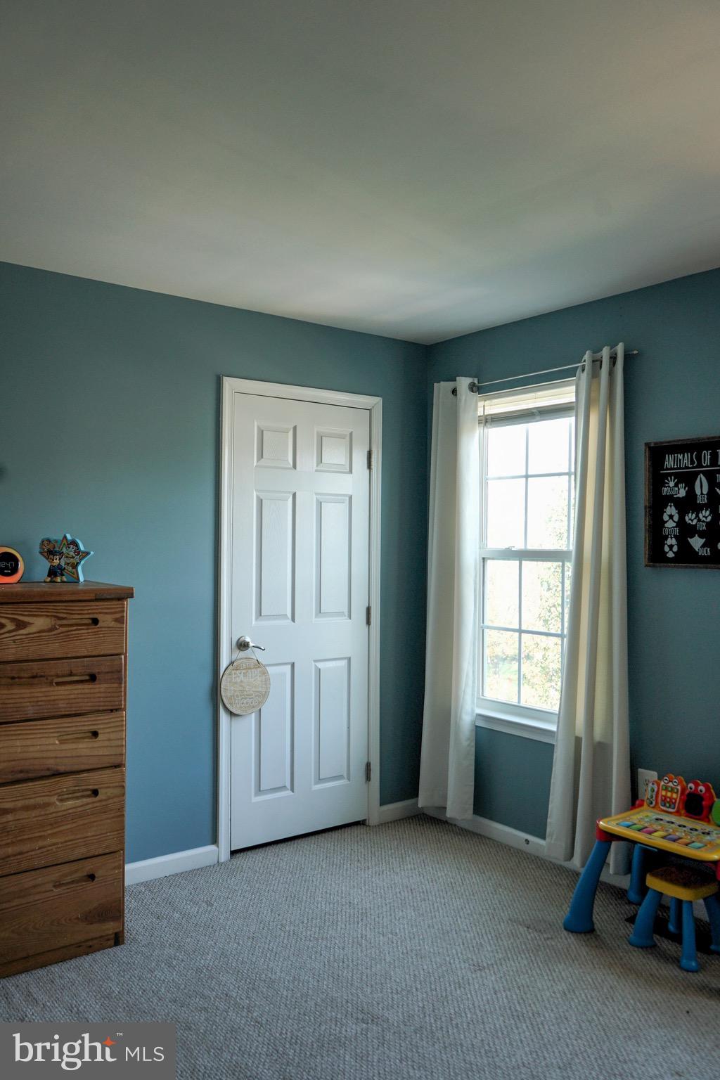 ELIZABETH'S CROSSING - Residential