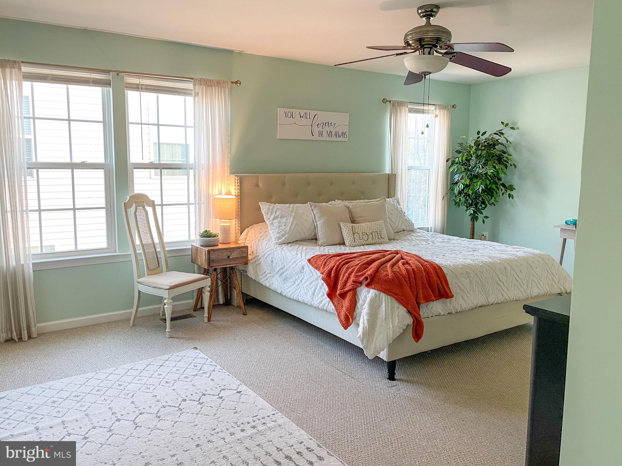 ELIZABETH'S CROSSING - Residential