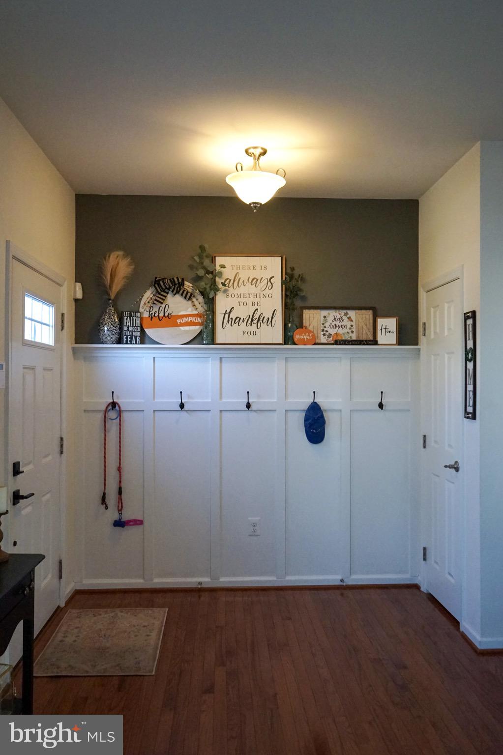 ELIZABETH'S CROSSING - Residential