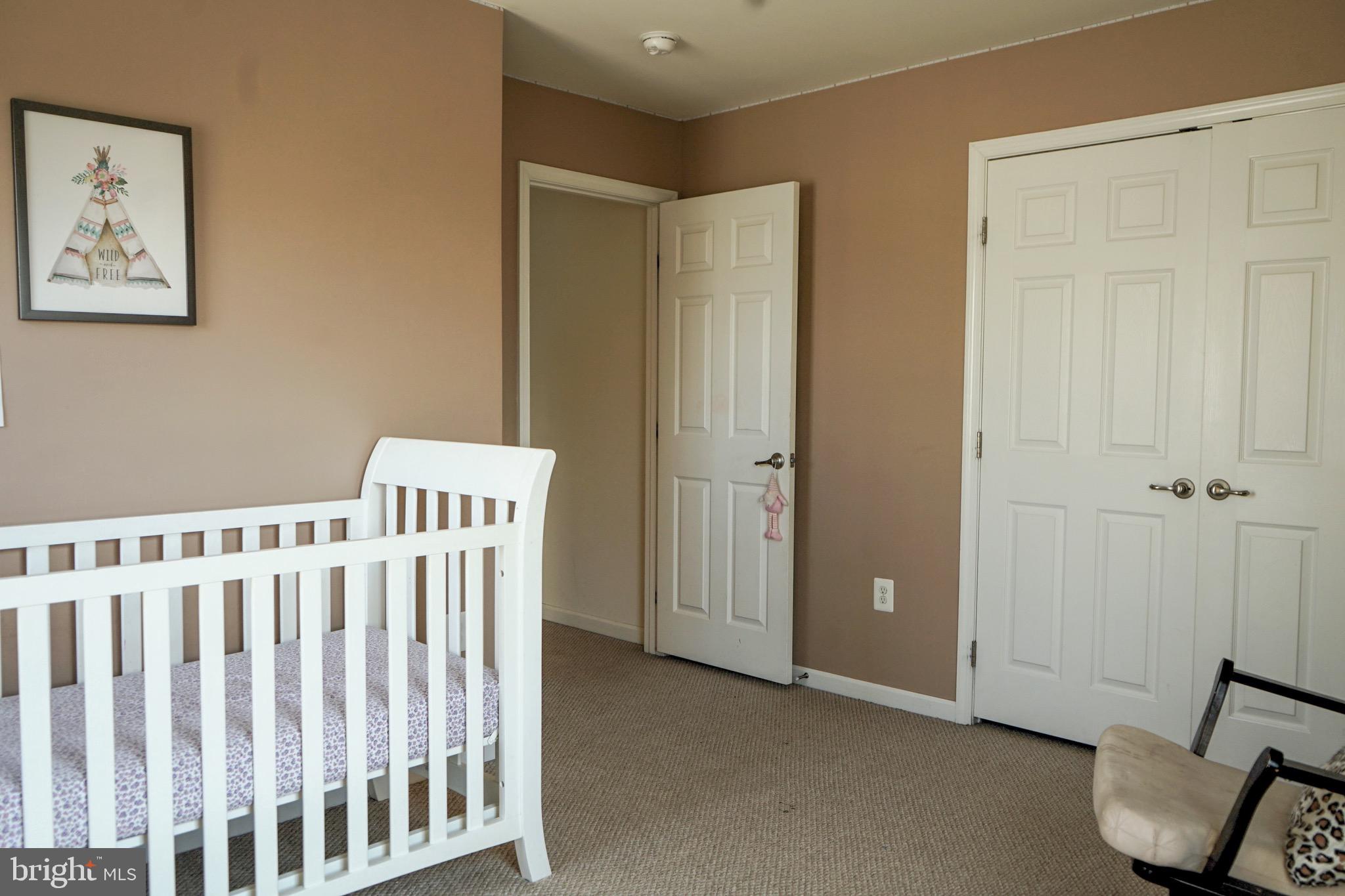 ELIZABETH'S CROSSING - Residential