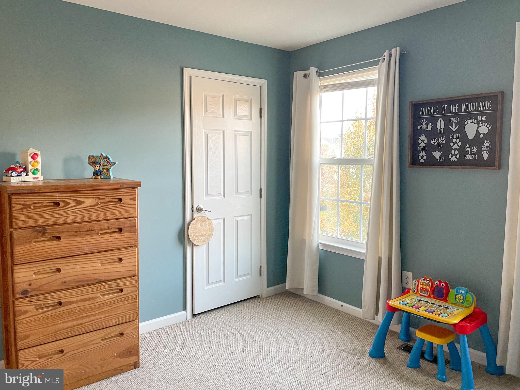 ELIZABETH'S CROSSING - Residential