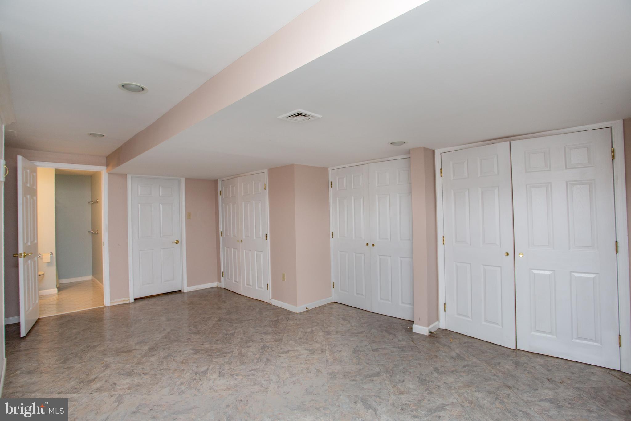 DOYLESTOWN HUNT - Residential