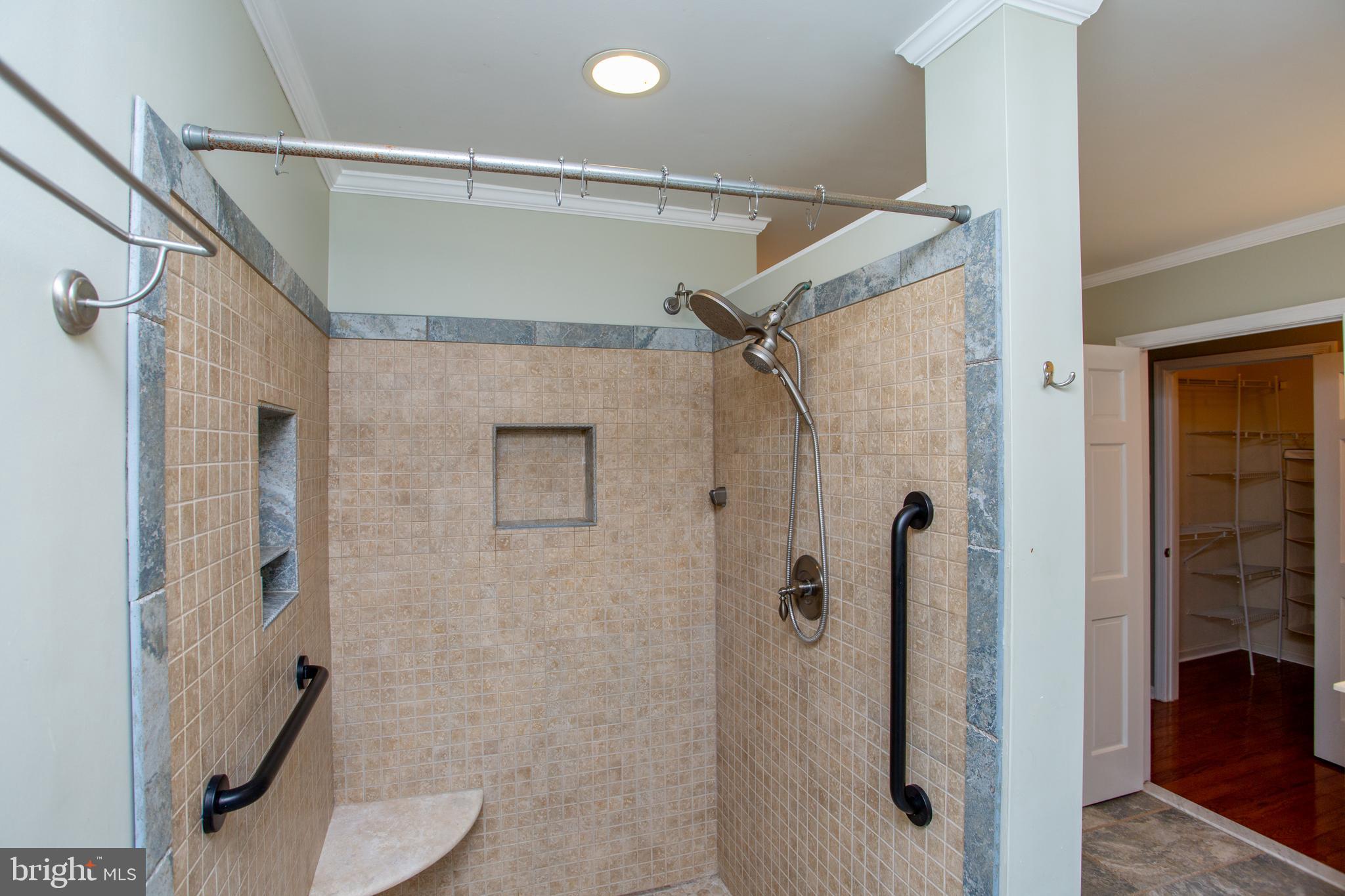 DOYLESTOWN HUNT - Residential