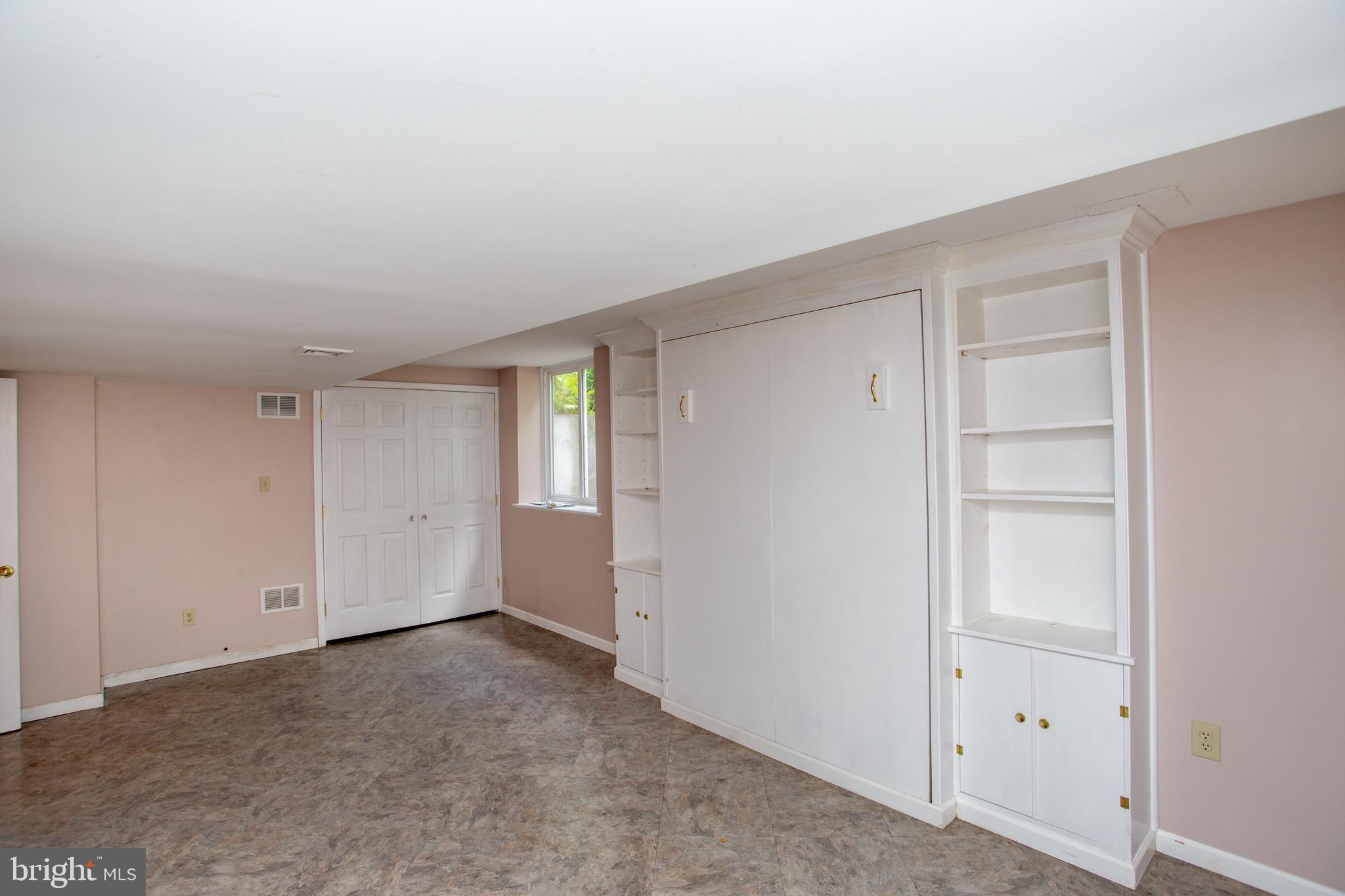 DOYLESTOWN HUNT - Residential