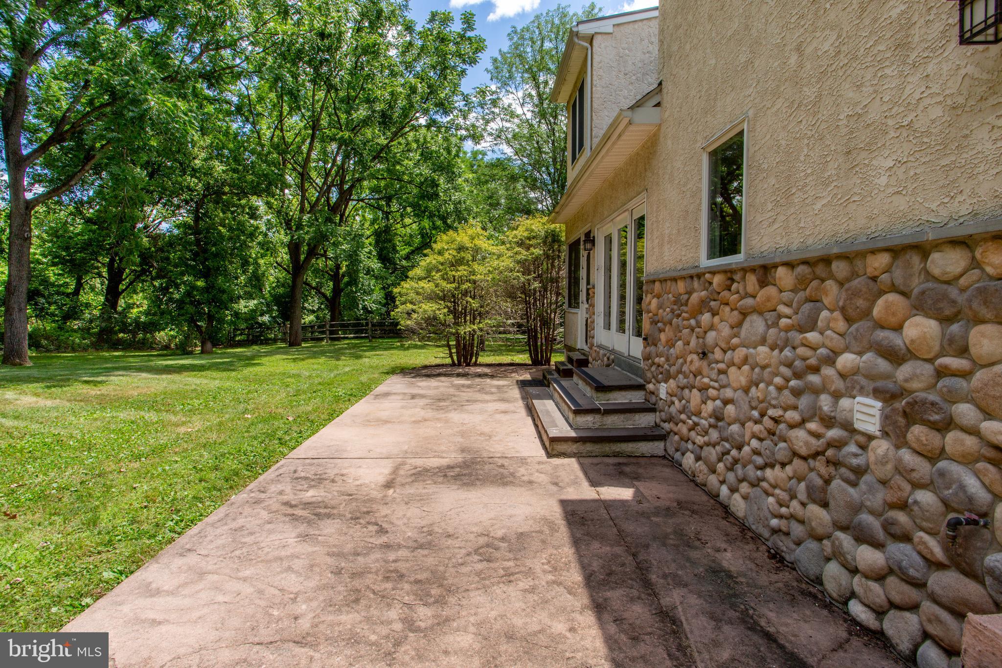 DOYLESTOWN HUNT - Residential