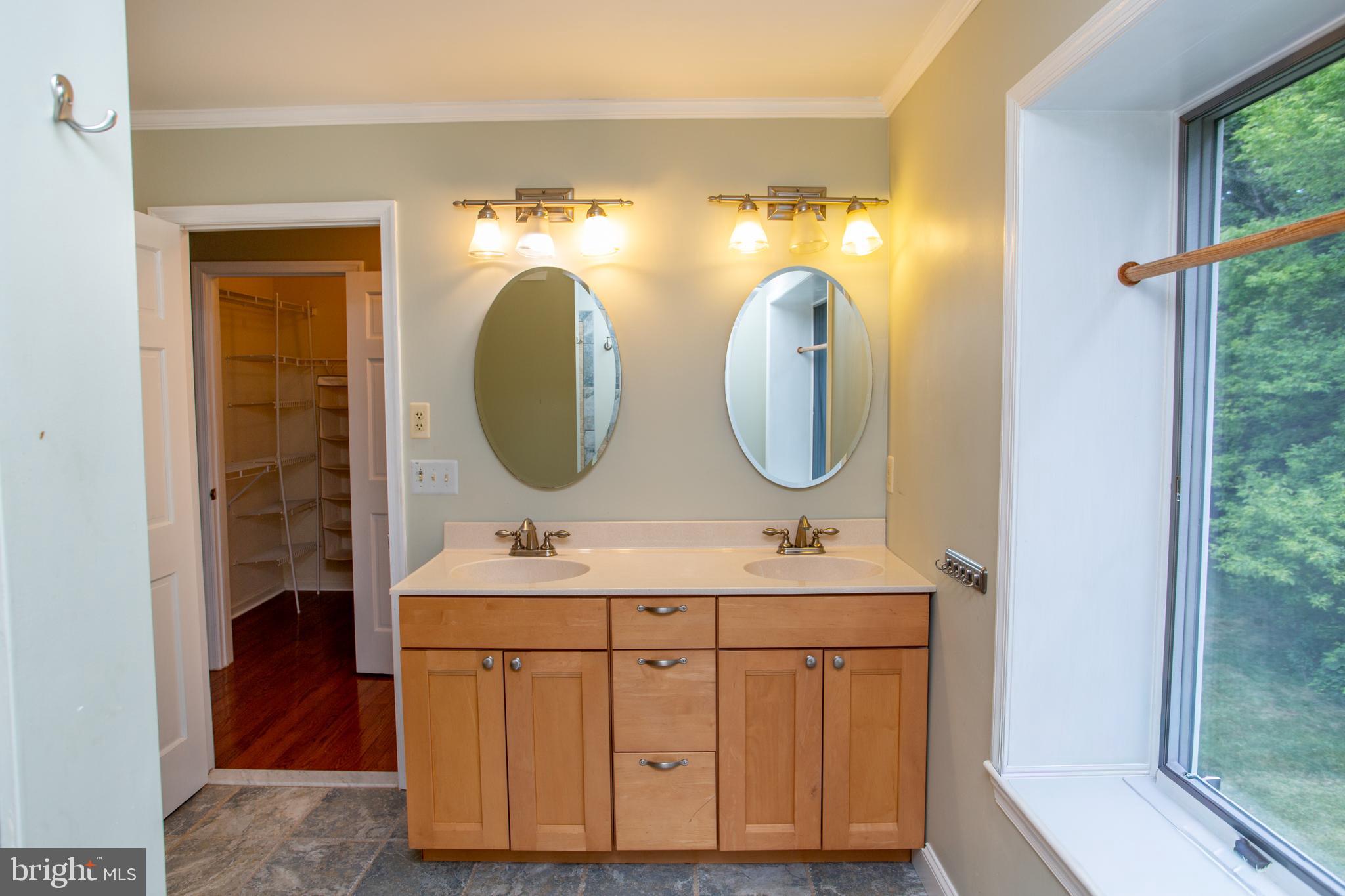 DOYLESTOWN HUNT - Residential