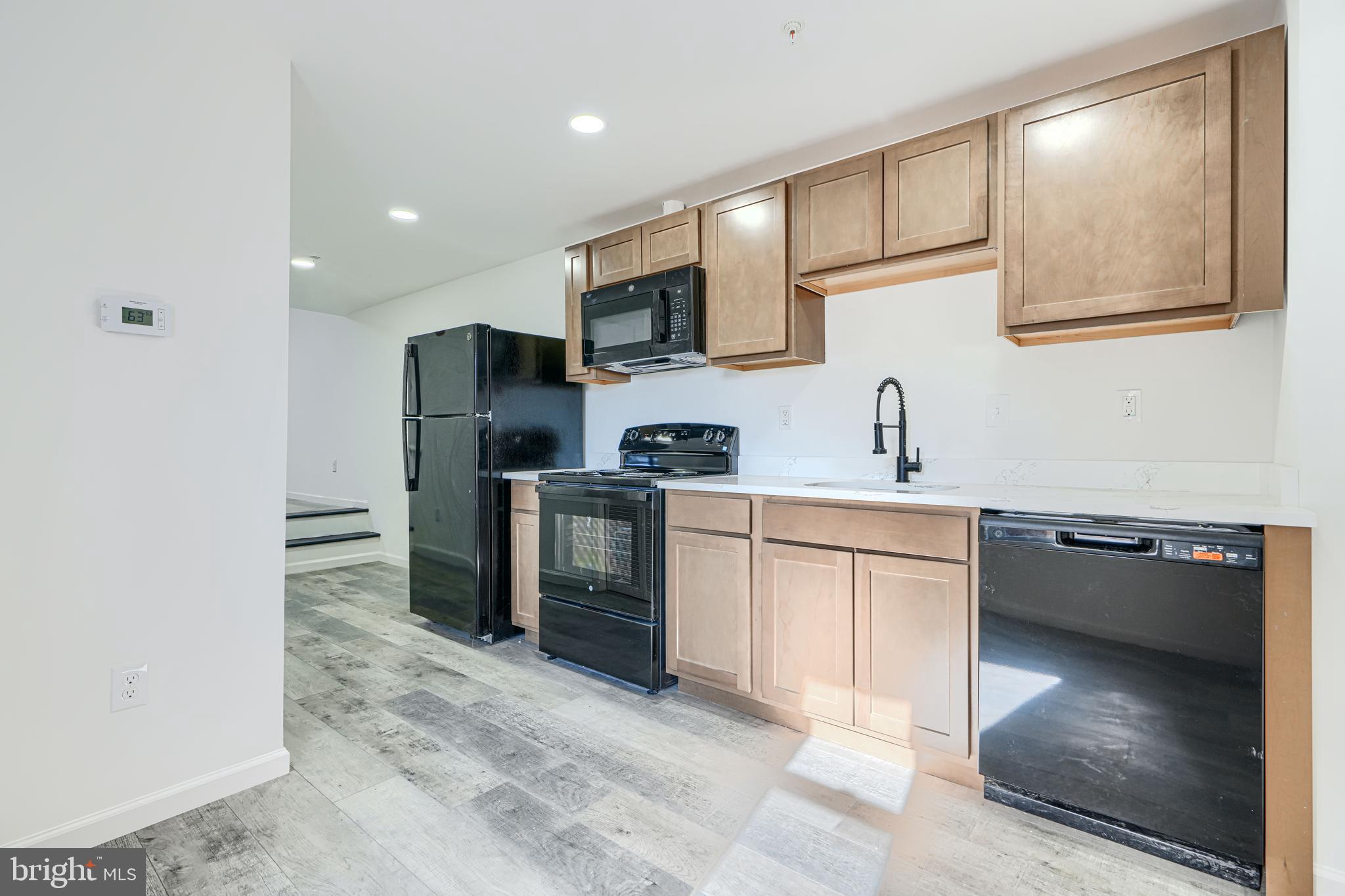 HOLLINS MARKET - Commercial Sale