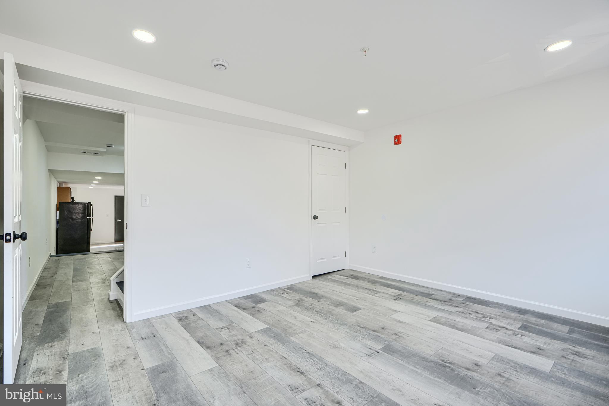 HOLLINS MARKET - Commercial Sale