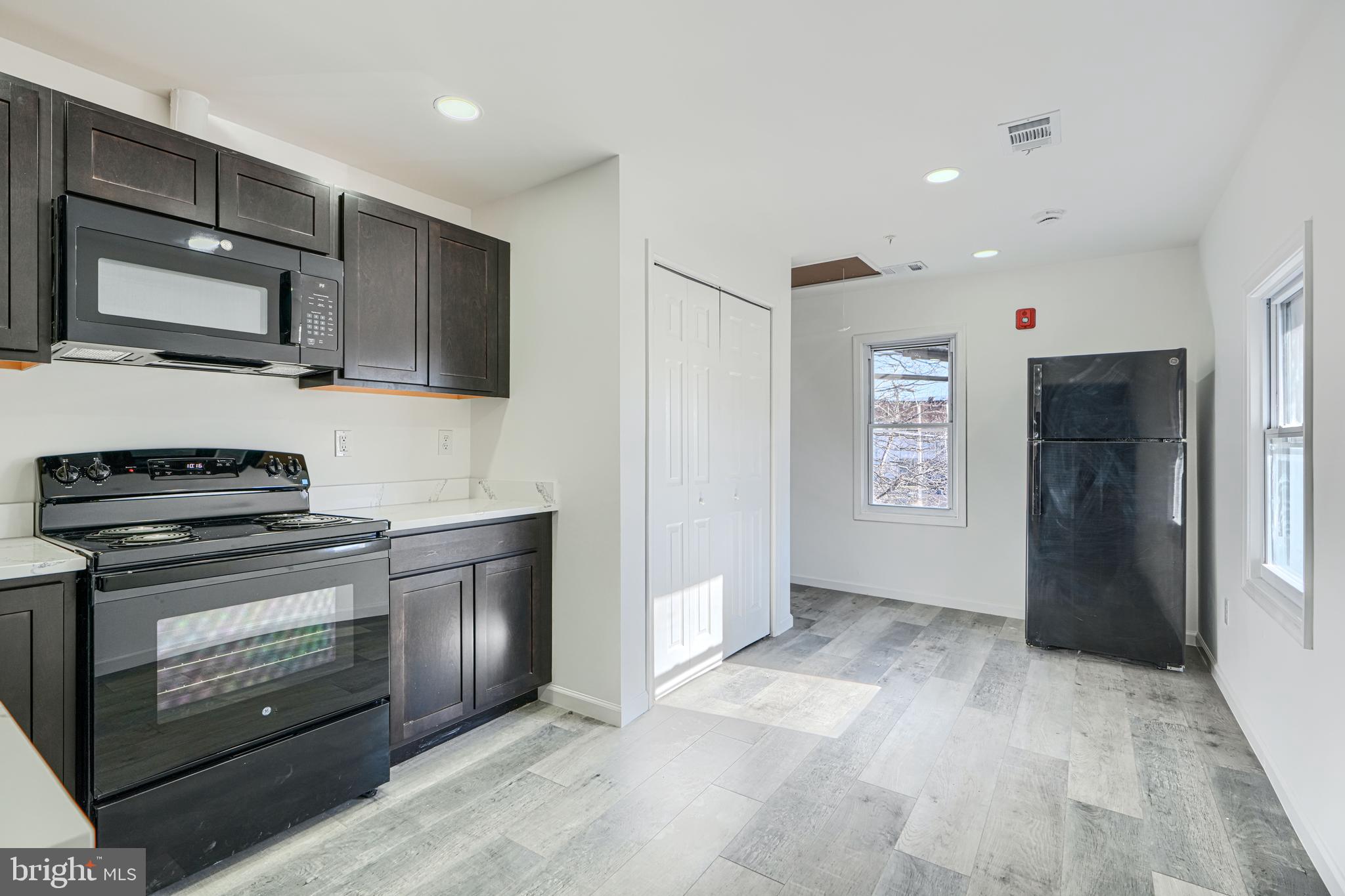 HOLLINS MARKET - Commercial Sale