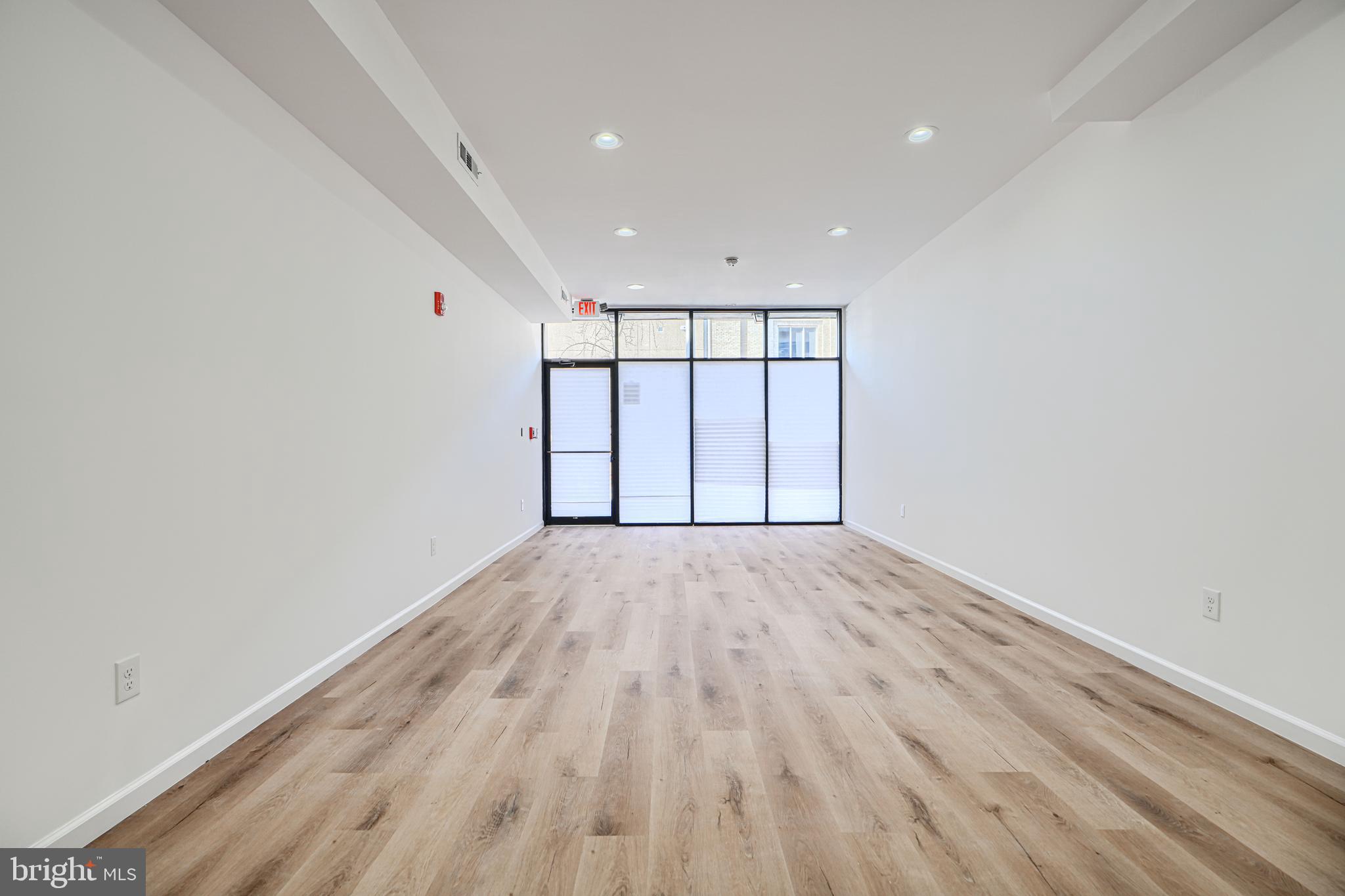 HOLLINS MARKET - Commercial Sale
