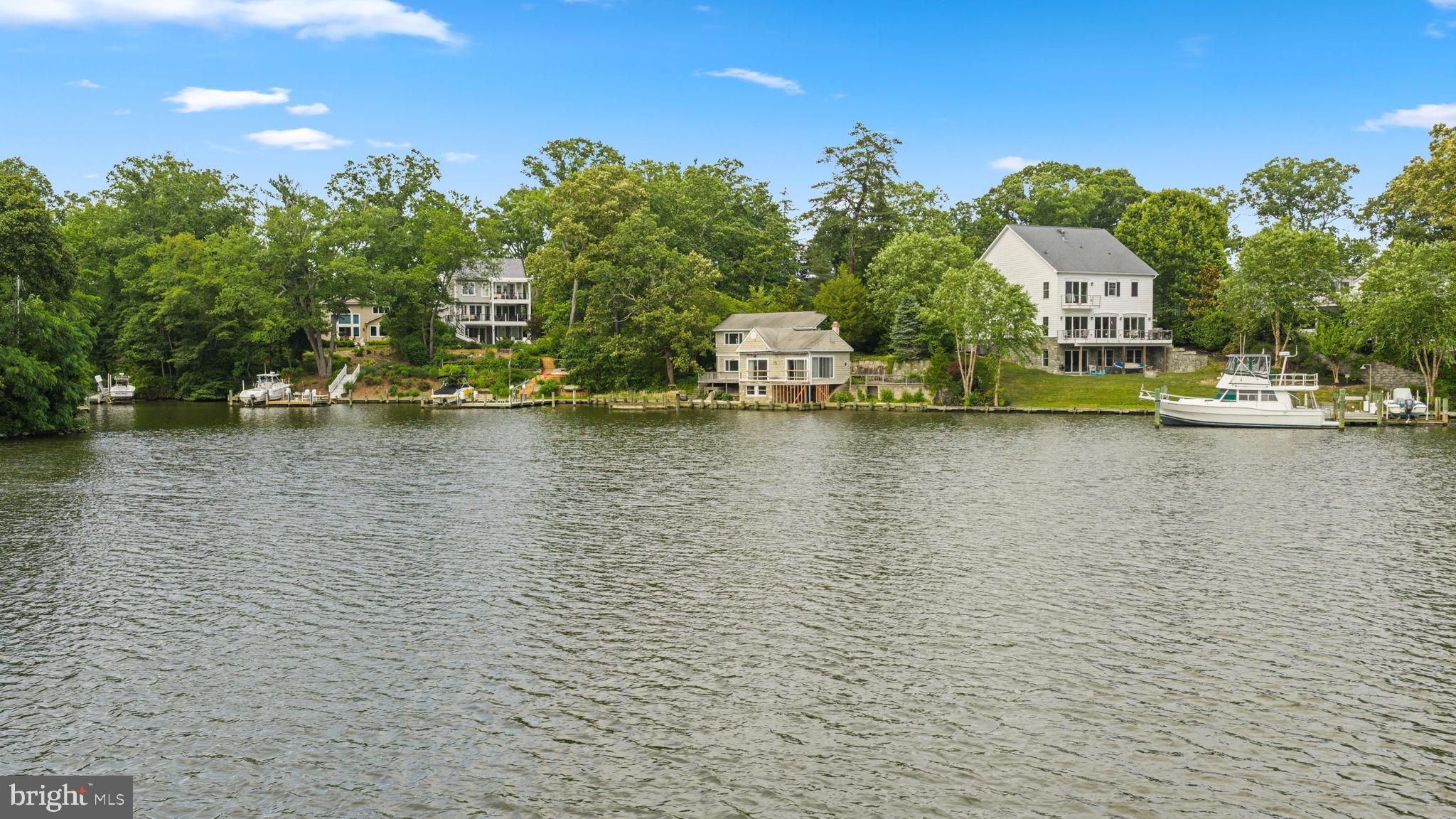 MAGOTHY BEACH - Residential