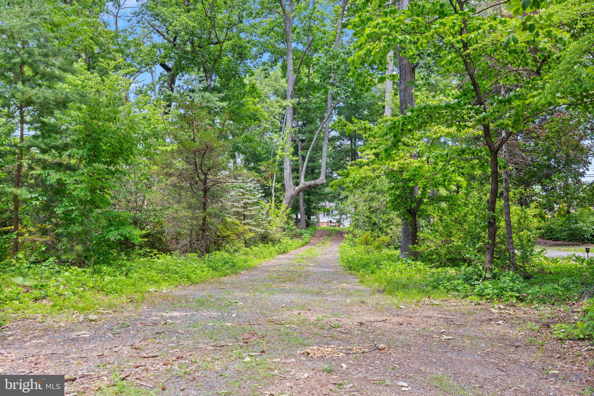 MAGOTHY BEACH - Residential