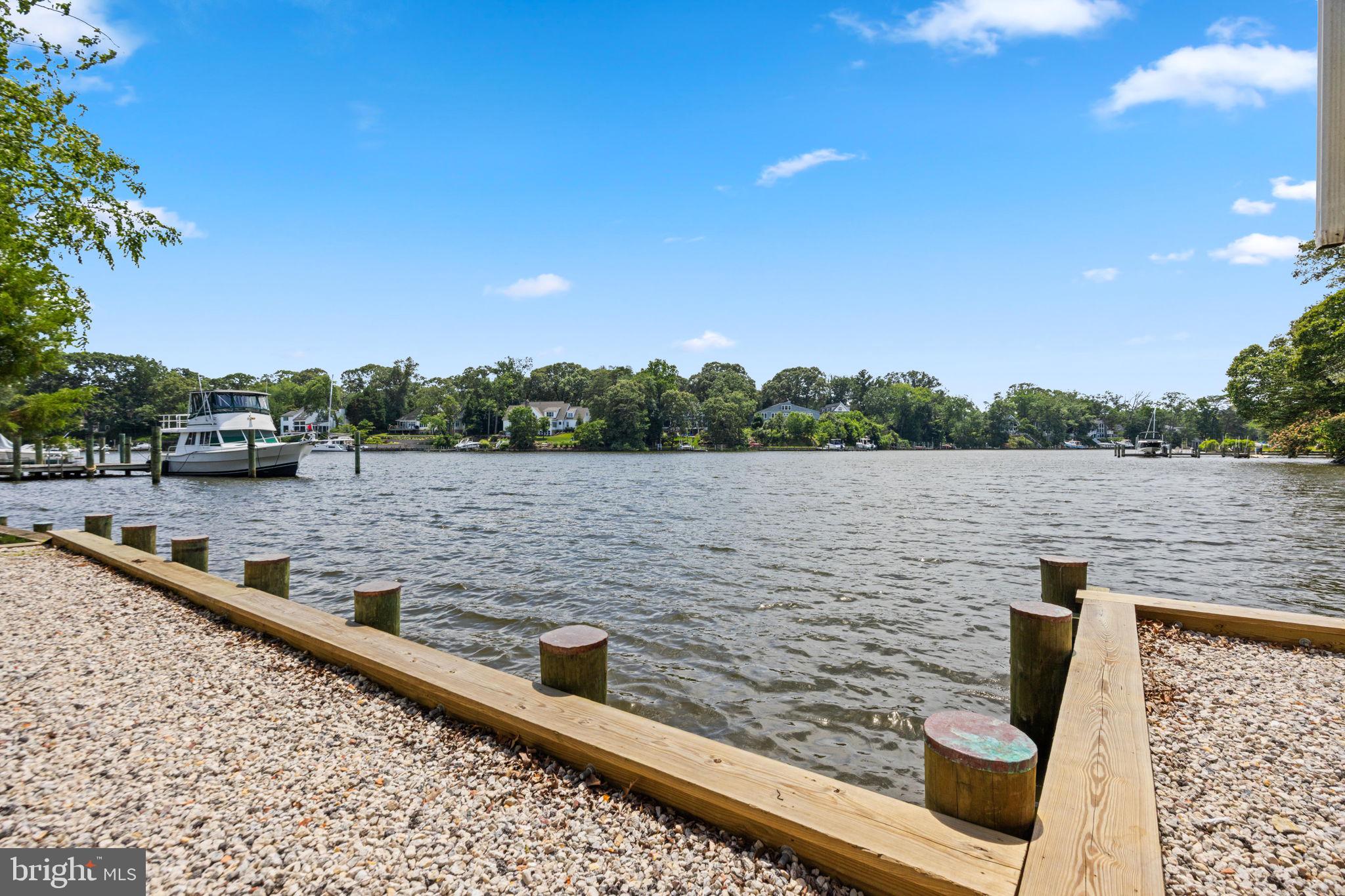 MAGOTHY BEACH - Residential