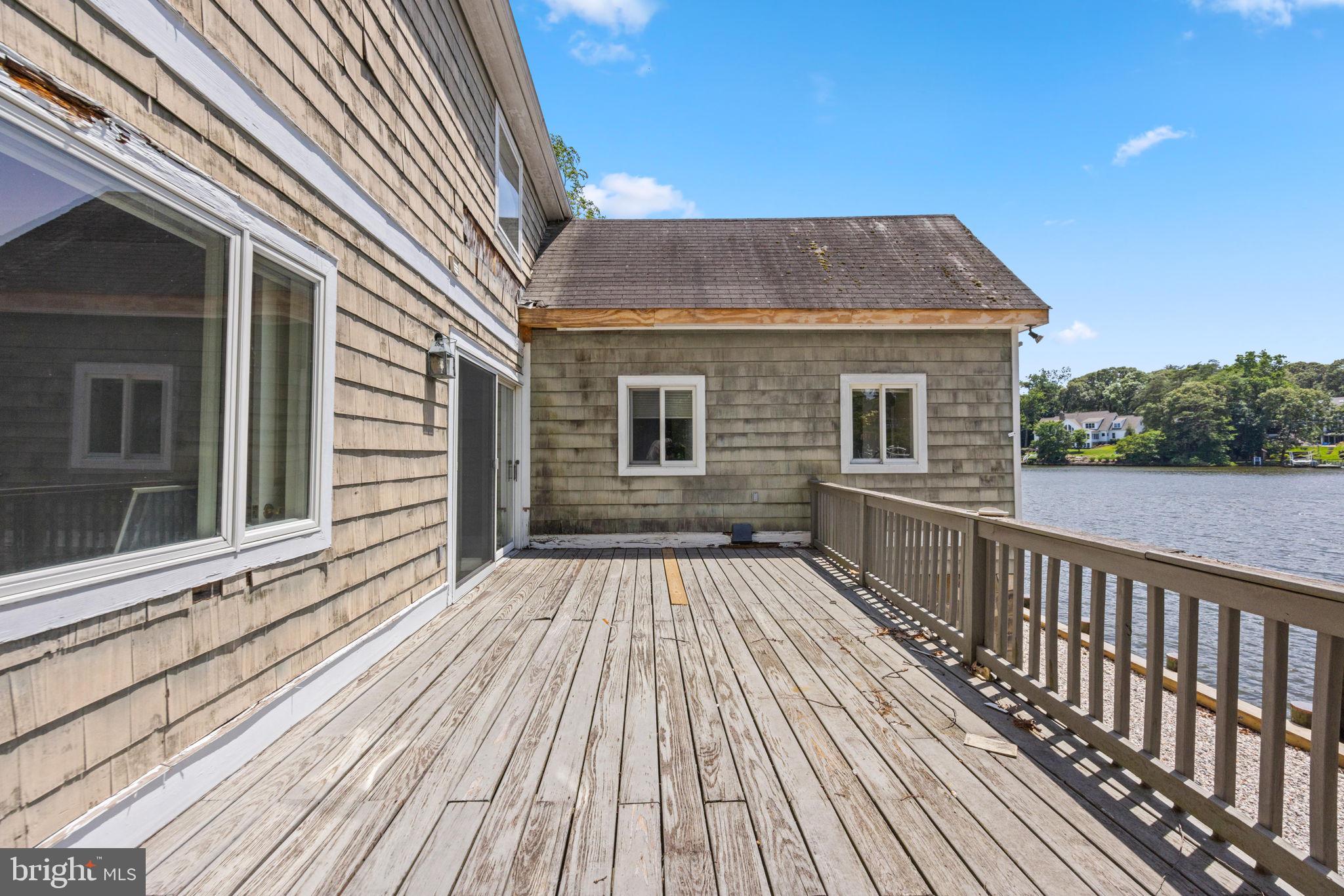 MAGOTHY BEACH - Residential