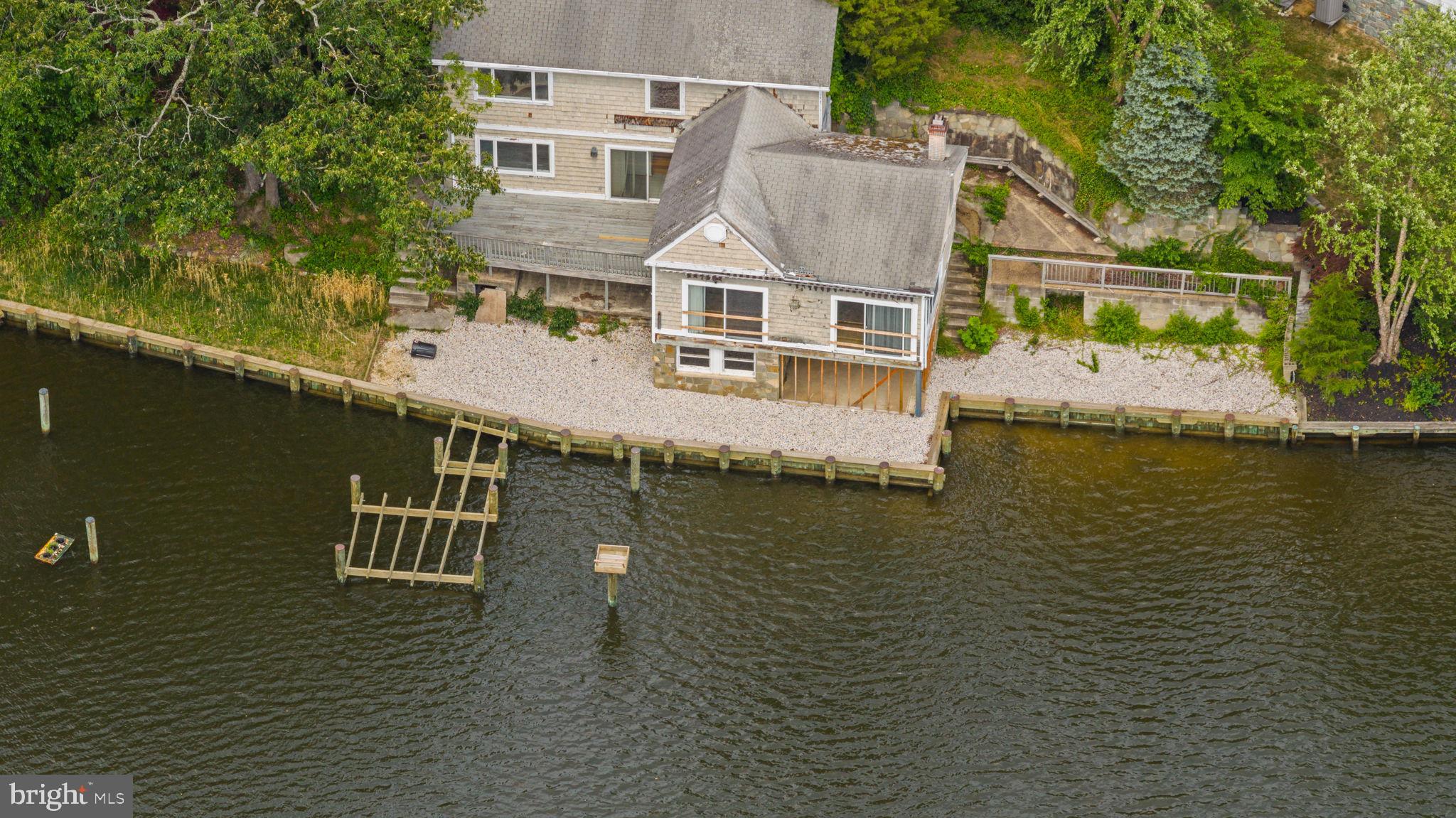 MAGOTHY BEACH - Residential