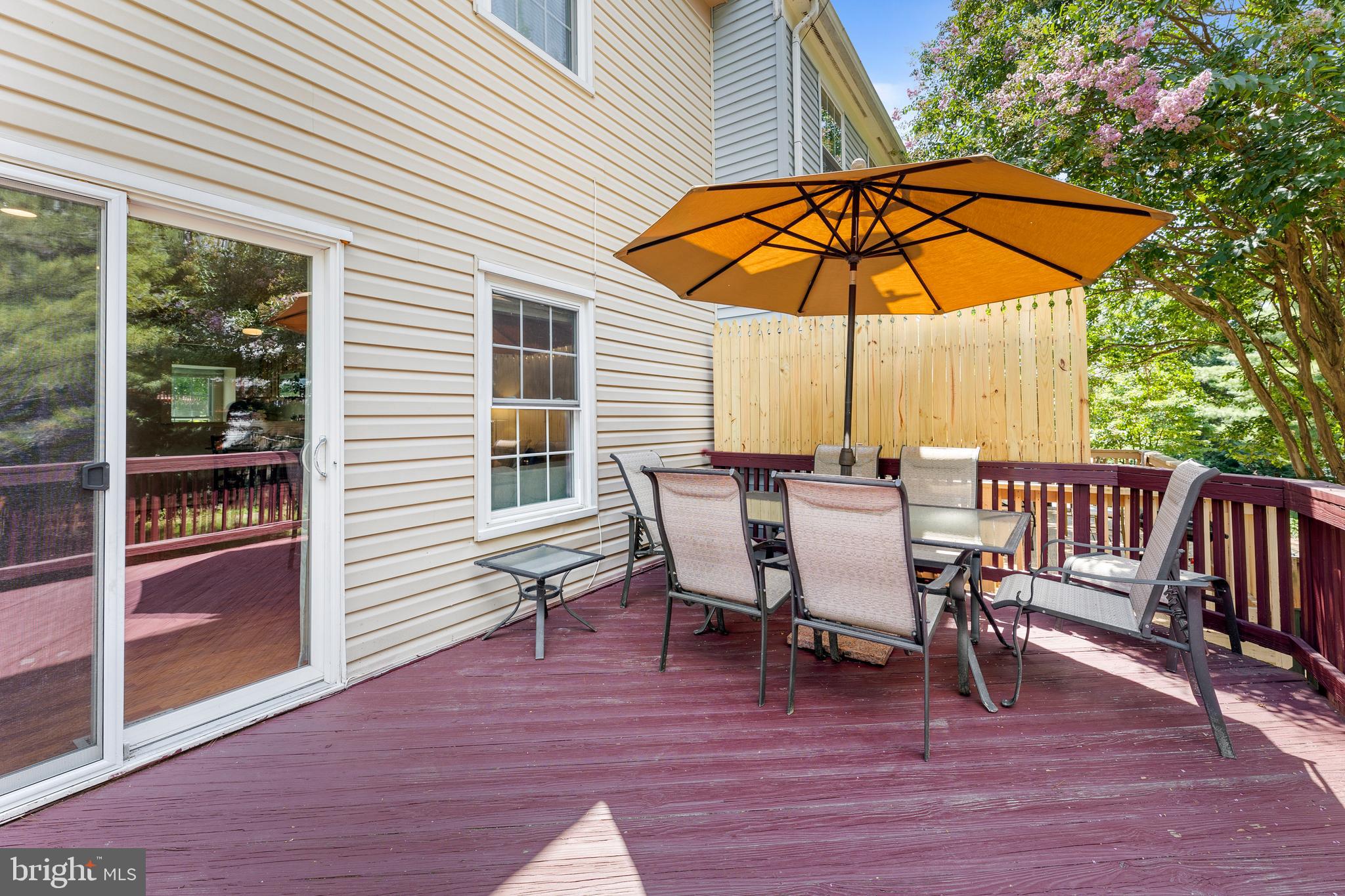 SINGLETONS GROVE - Residential Lease