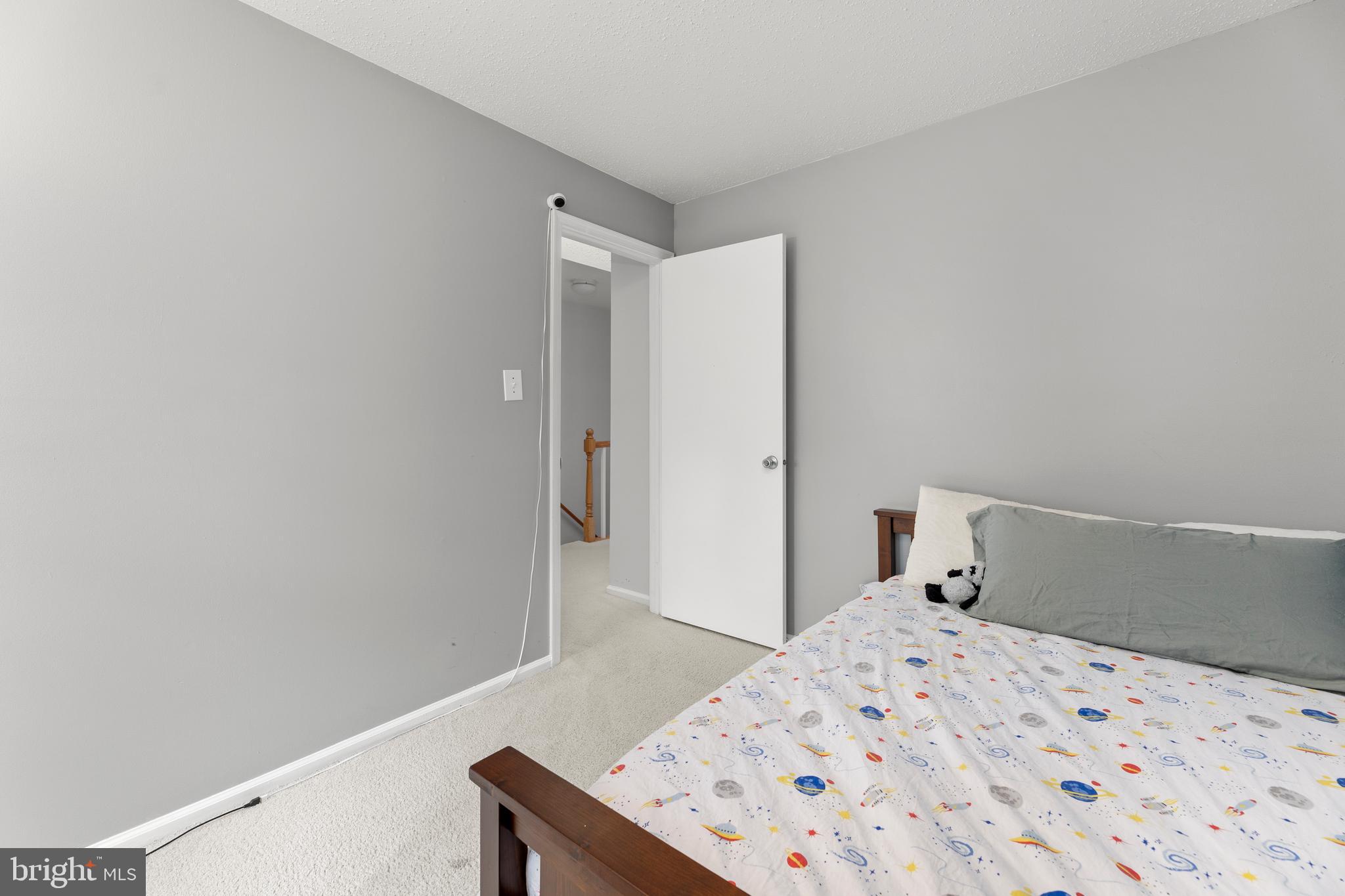 SINGLETONS GROVE - Residential Lease
