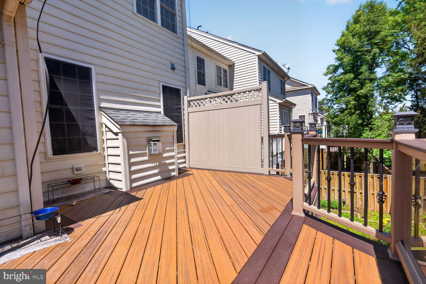 SOUTH RIDING - Residential