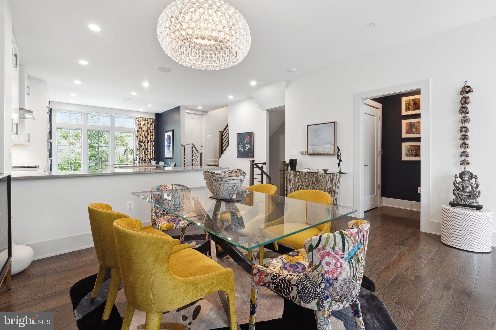CHEVY CHASE - Residential