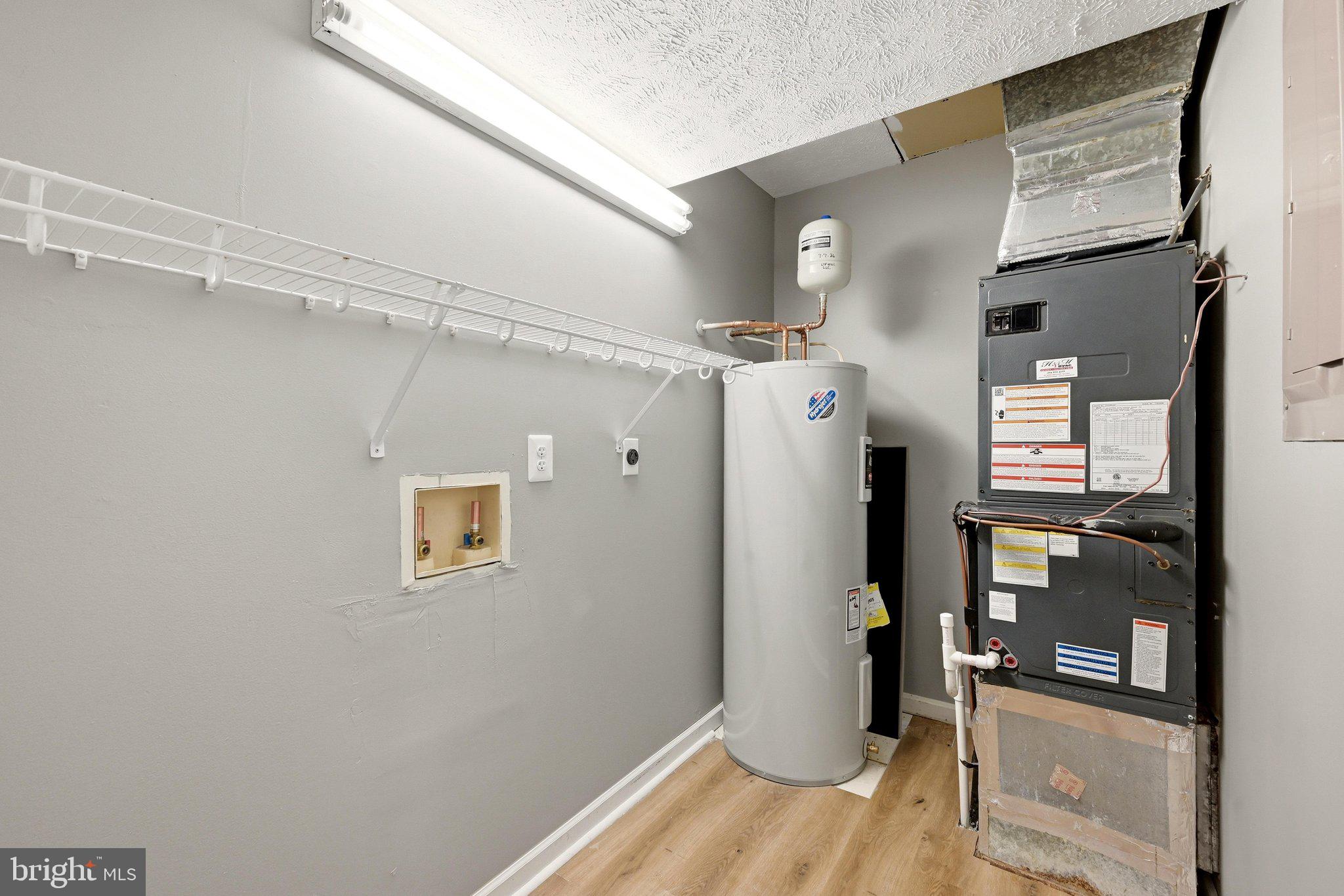 SHERWOOD PARK - Residential