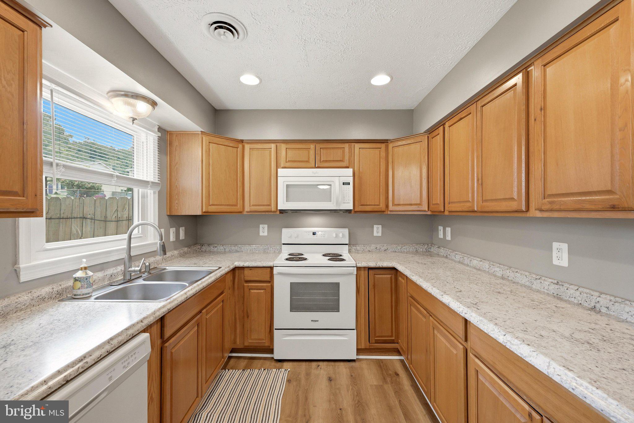SHERWOOD PARK - Residential