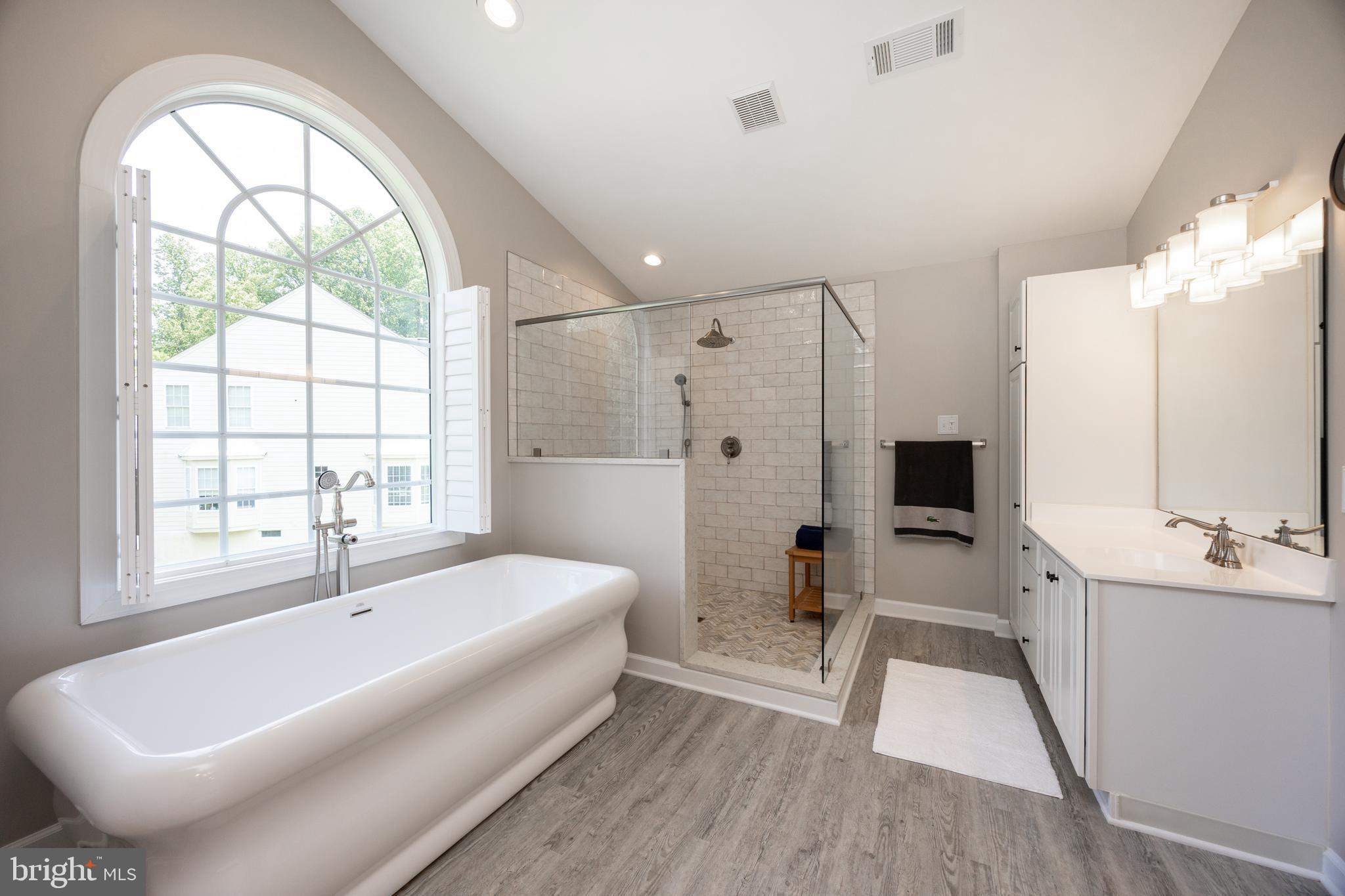 TATTERSALL - Residential