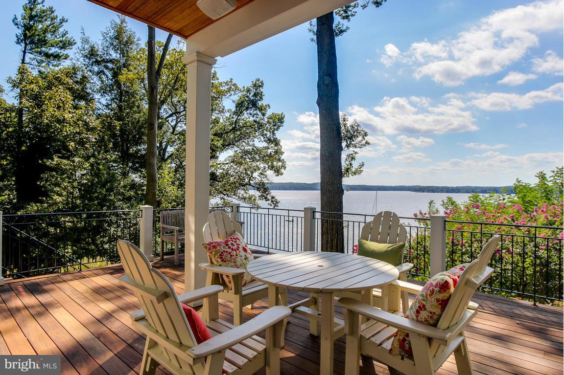 ROUND BAY - Residential