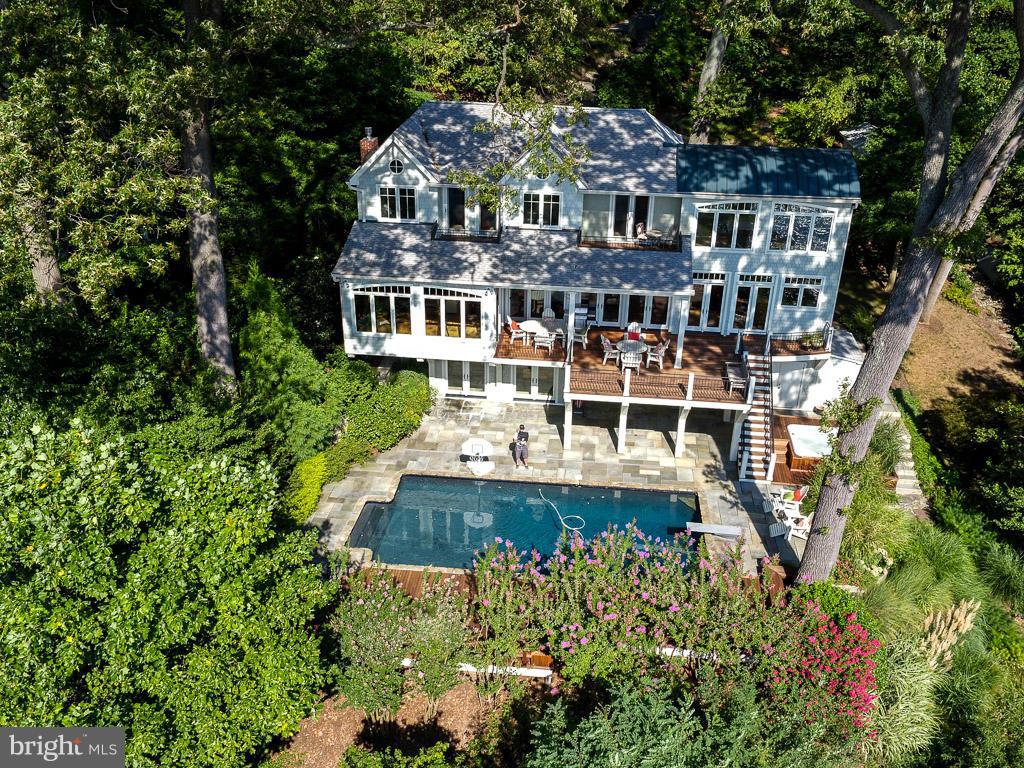 ROUND BAY - Residential