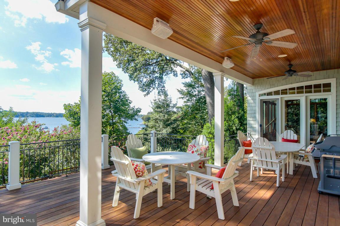 ROUND BAY - Residential