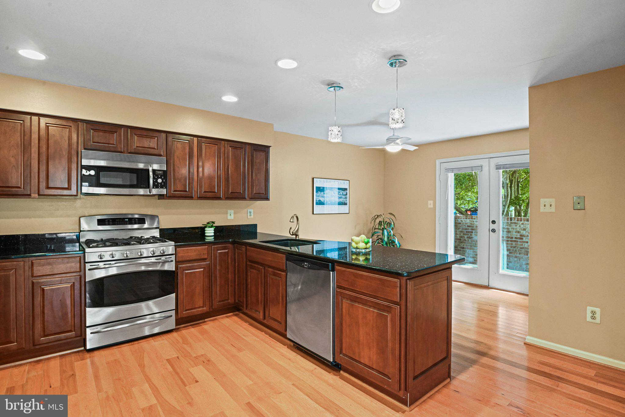 OAK MARR COURTS - Residential