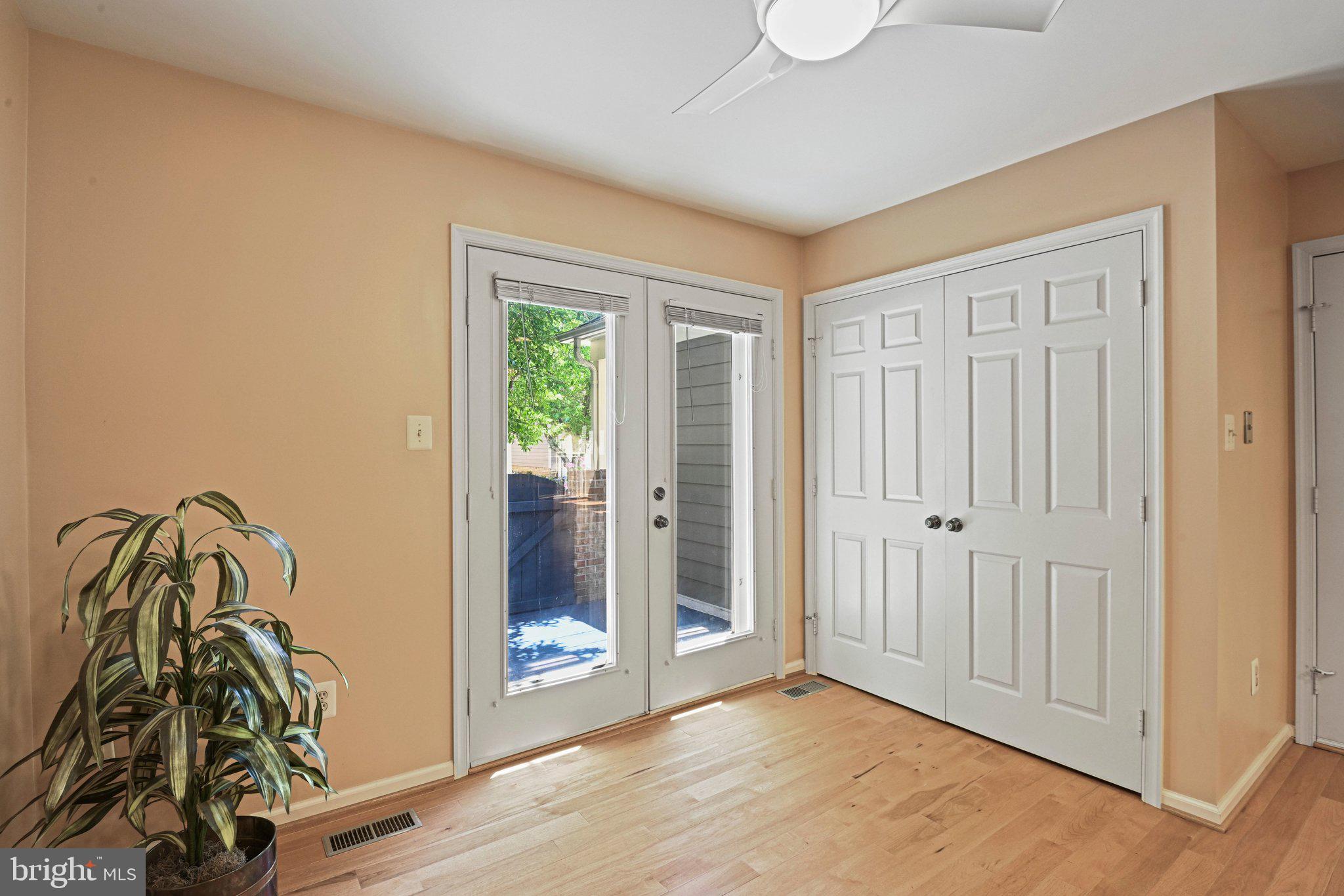 OAK MARR COURTS - Residential