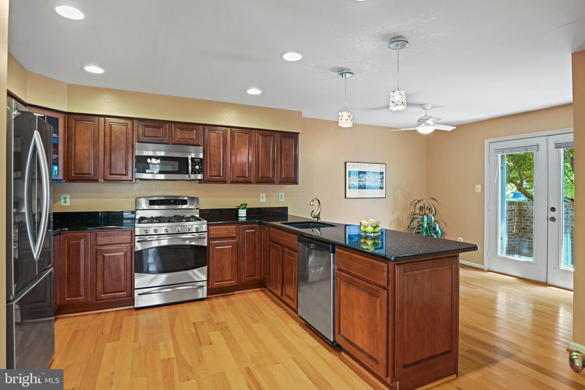 OAK MARR COURTS - Residential
