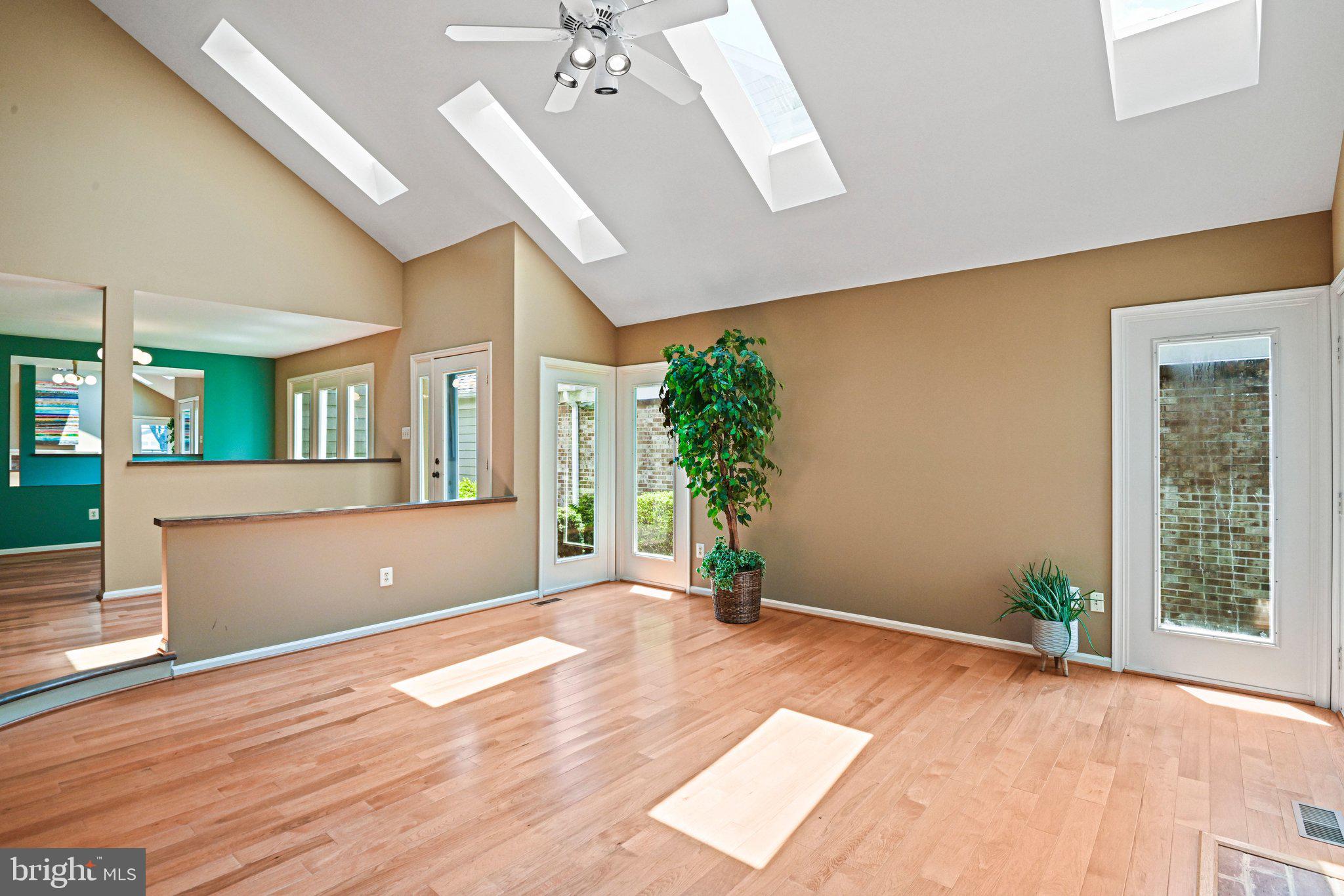 OAK MARR COURTS - Residential