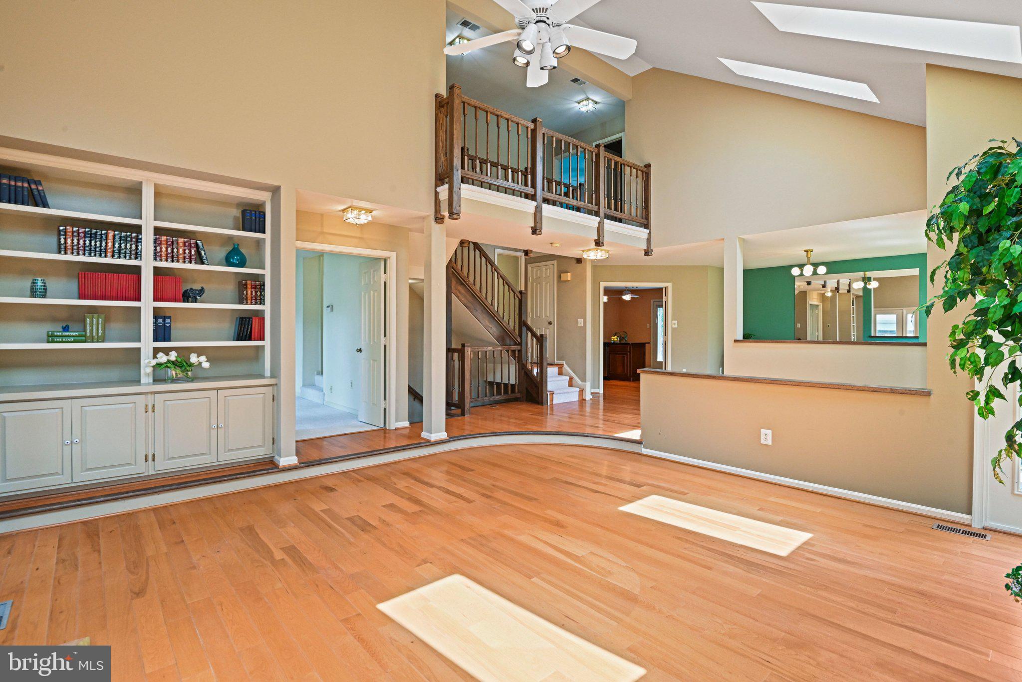 OAK MARR COURTS - Residential