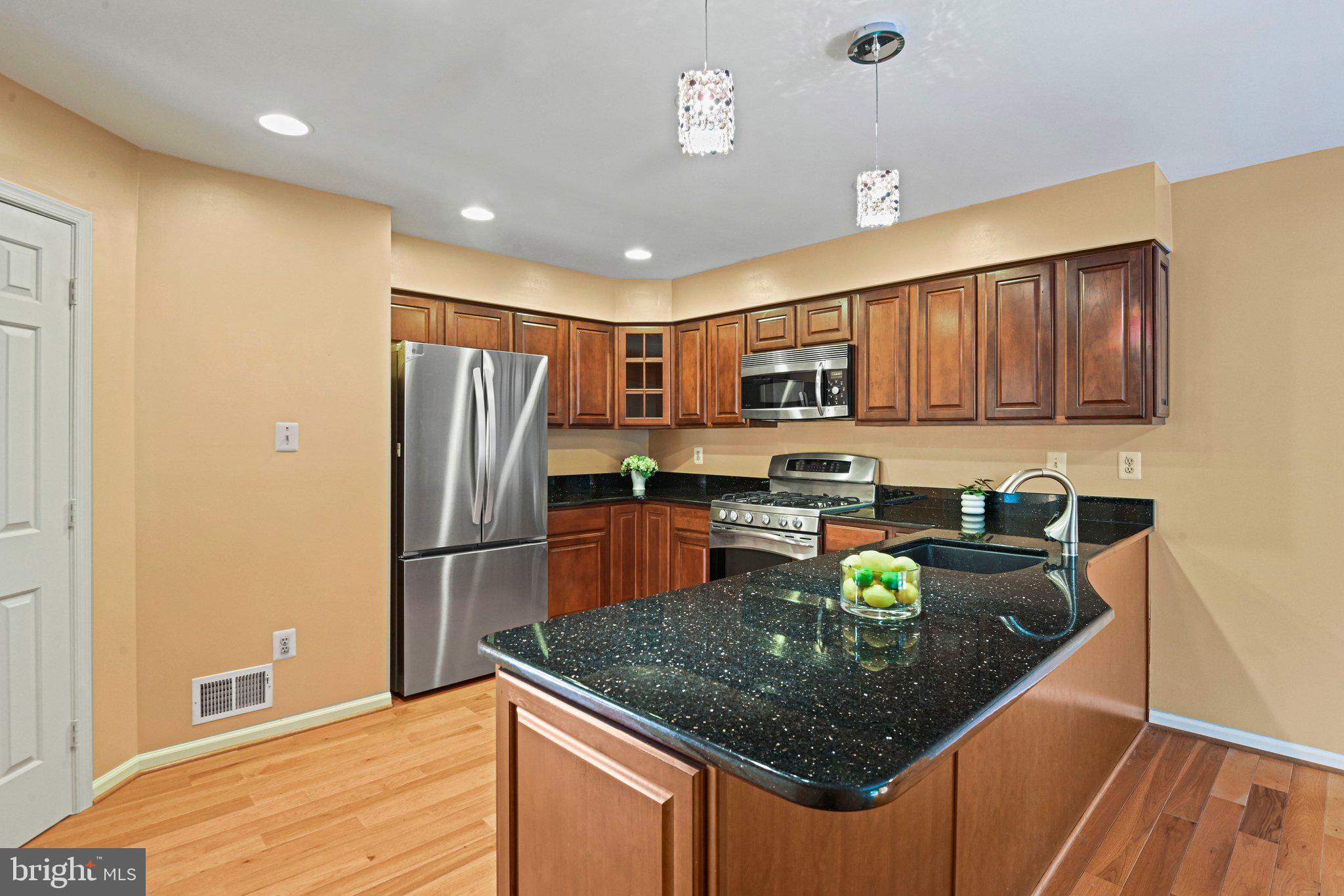 OAK MARR COURTS - Residential