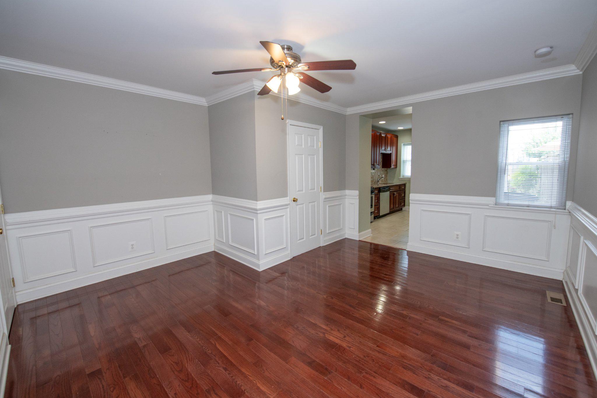 EAST FALLS - Residential