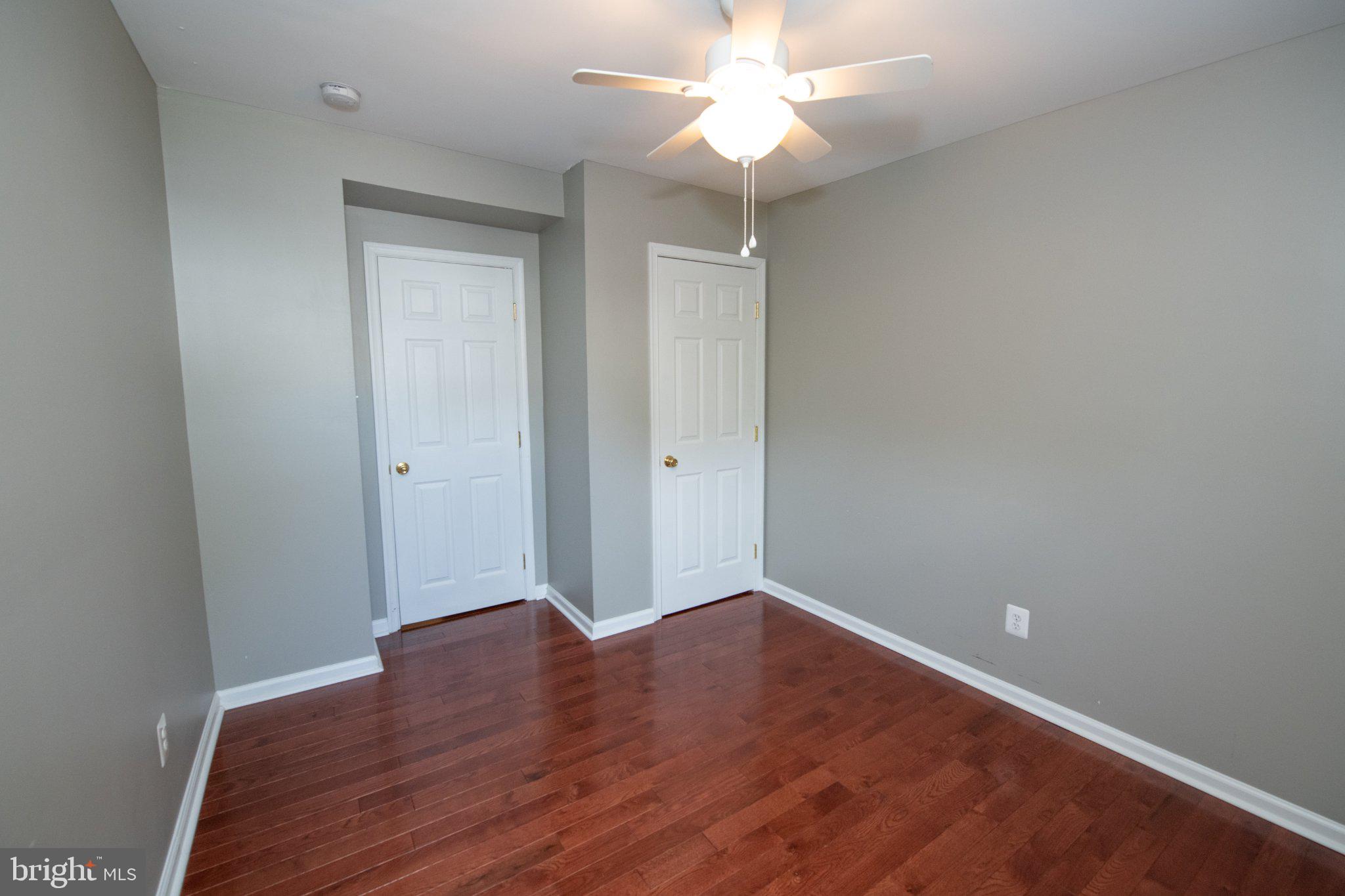 EAST FALLS - Residential