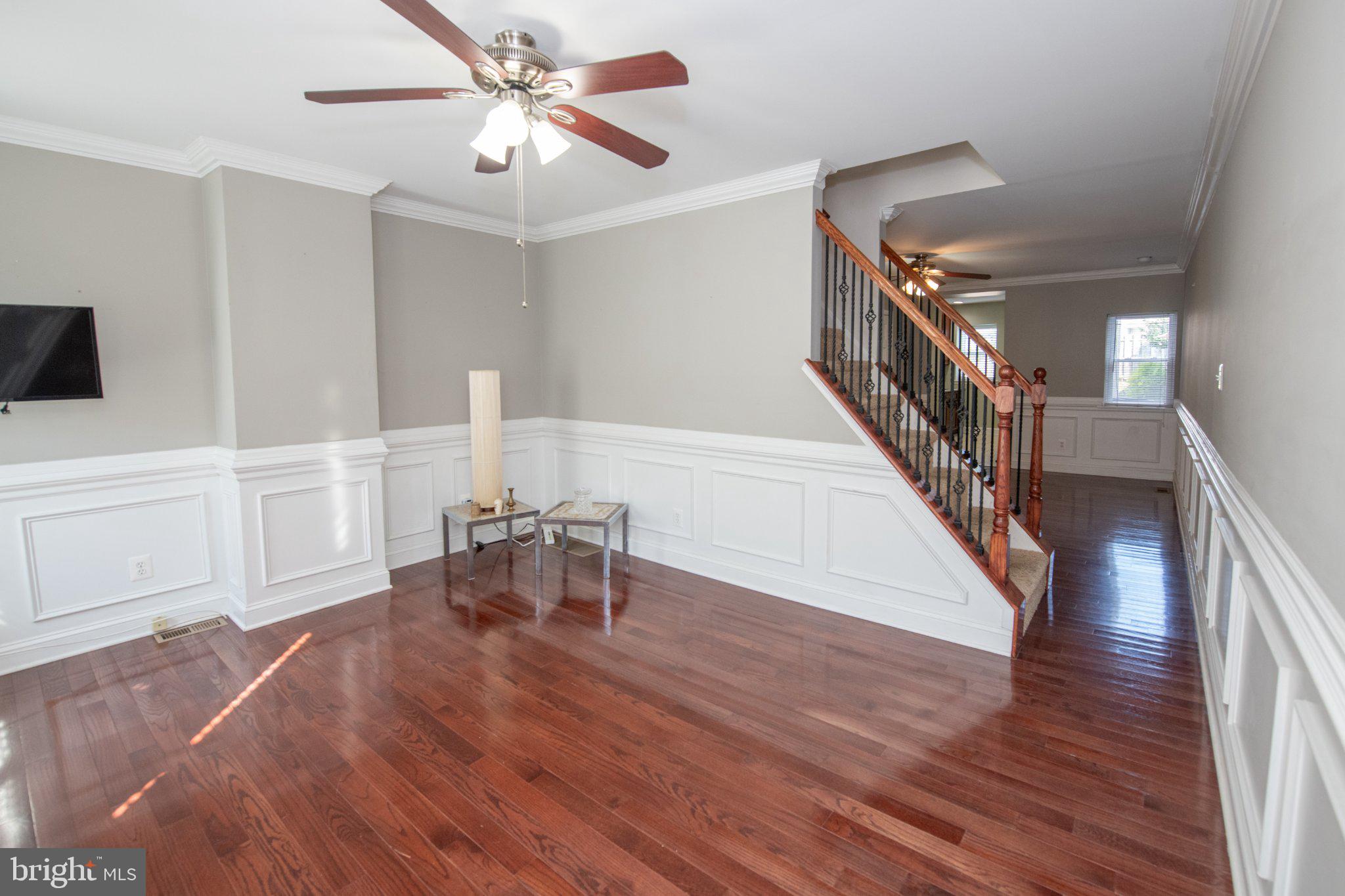 EAST FALLS - Residential