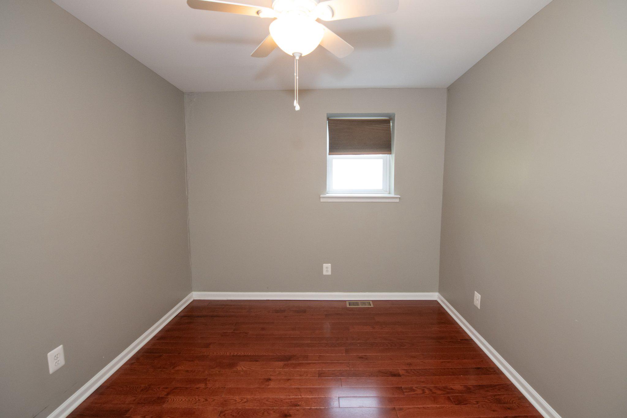 EAST FALLS - Residential