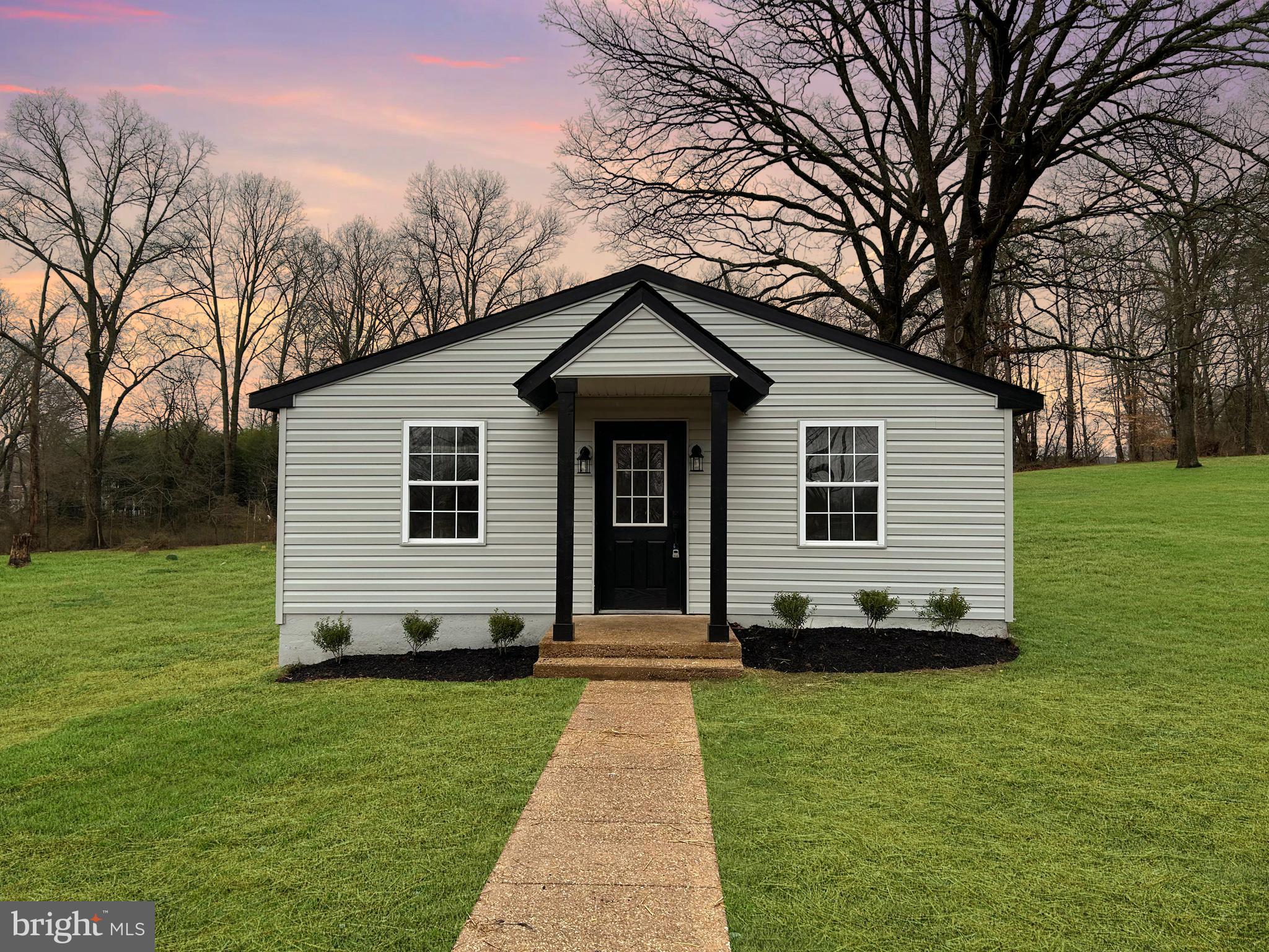 YORKSHIRE ACRES - Residential