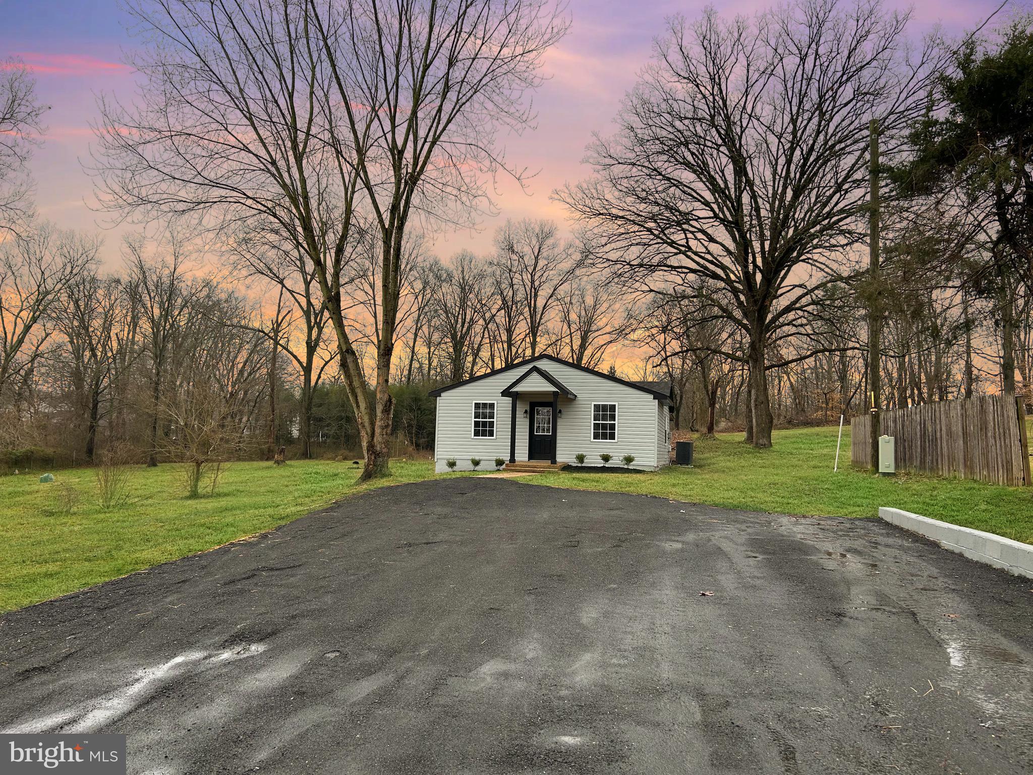 YORKSHIRE ACRES - Residential