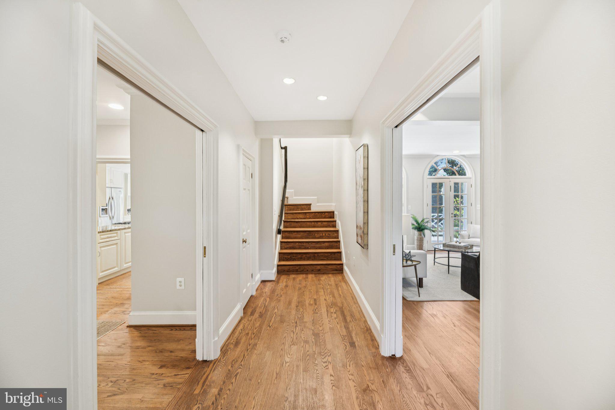 GEORGETOWN - Residential