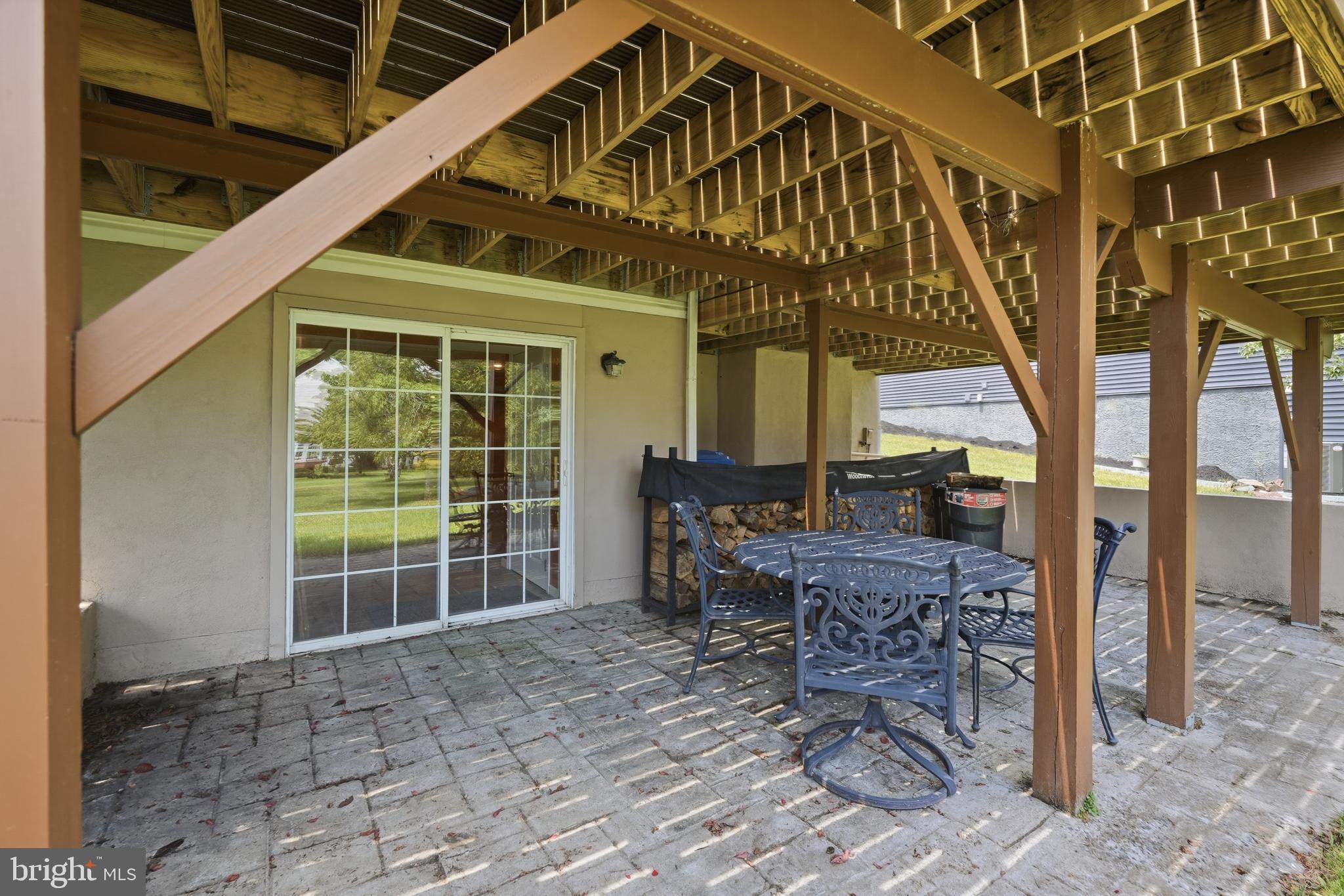 RIVERWOODS - Residential