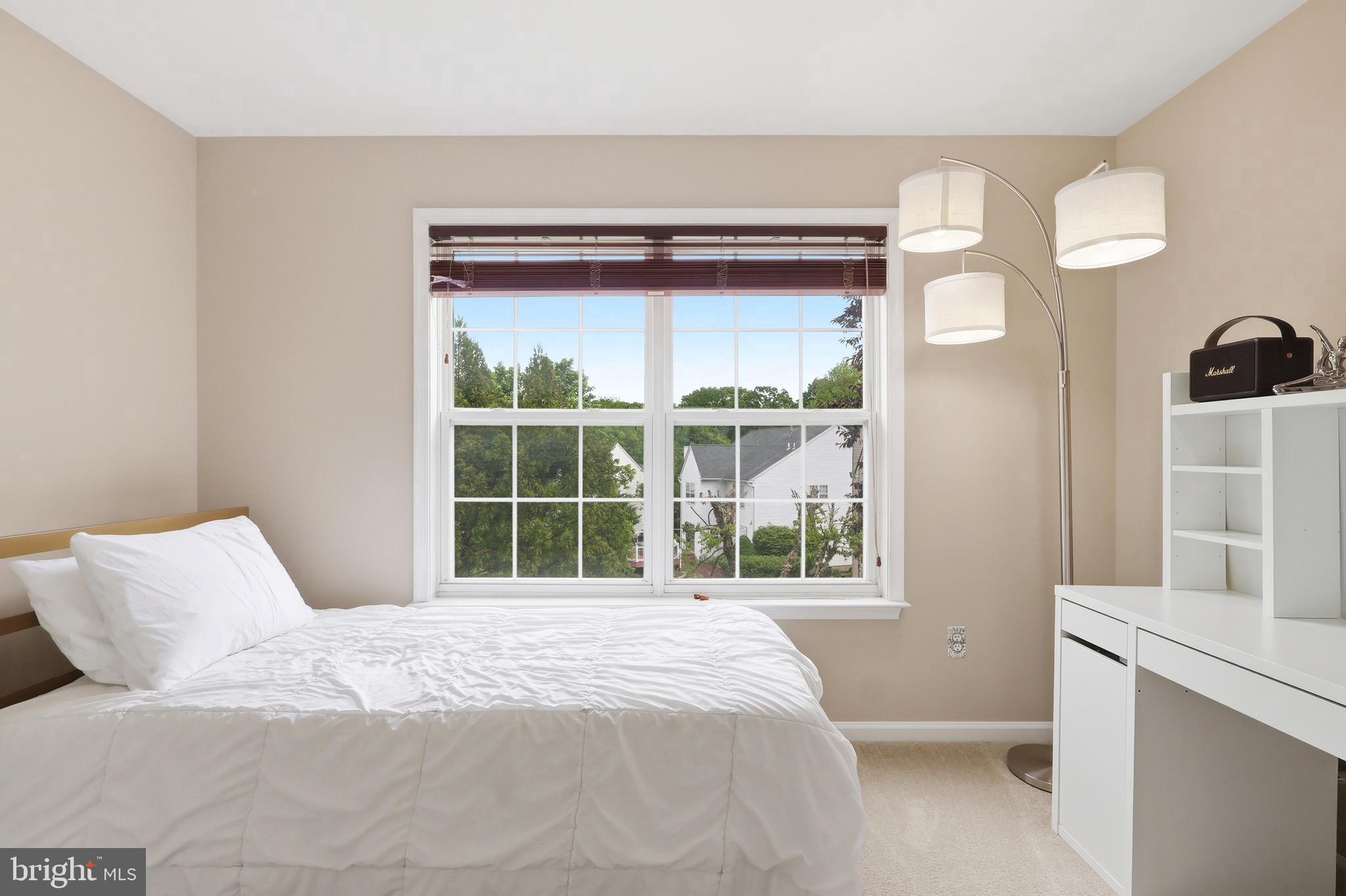 RIVERWOODS - Residential