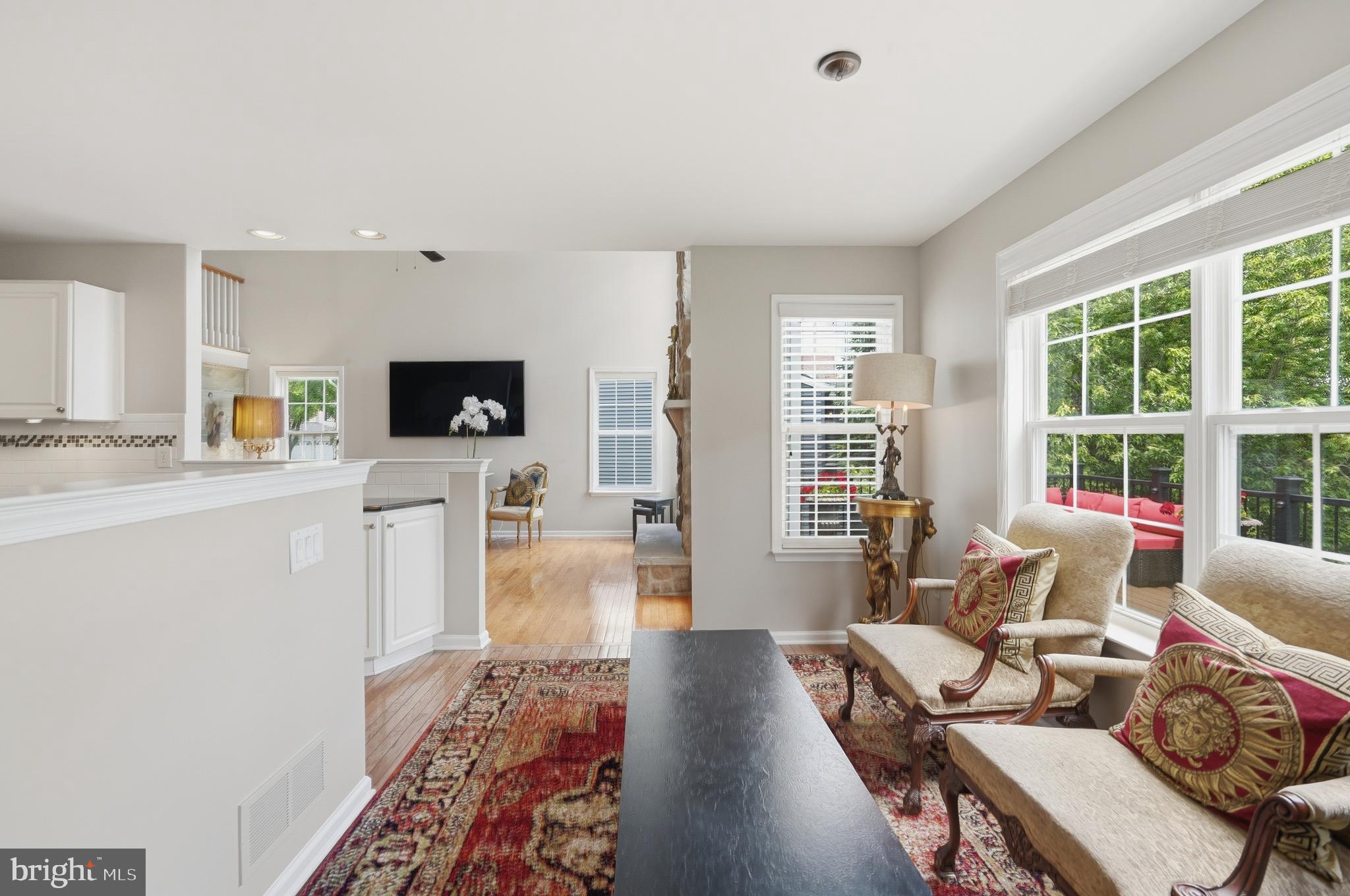 RIVERWOODS - Residential